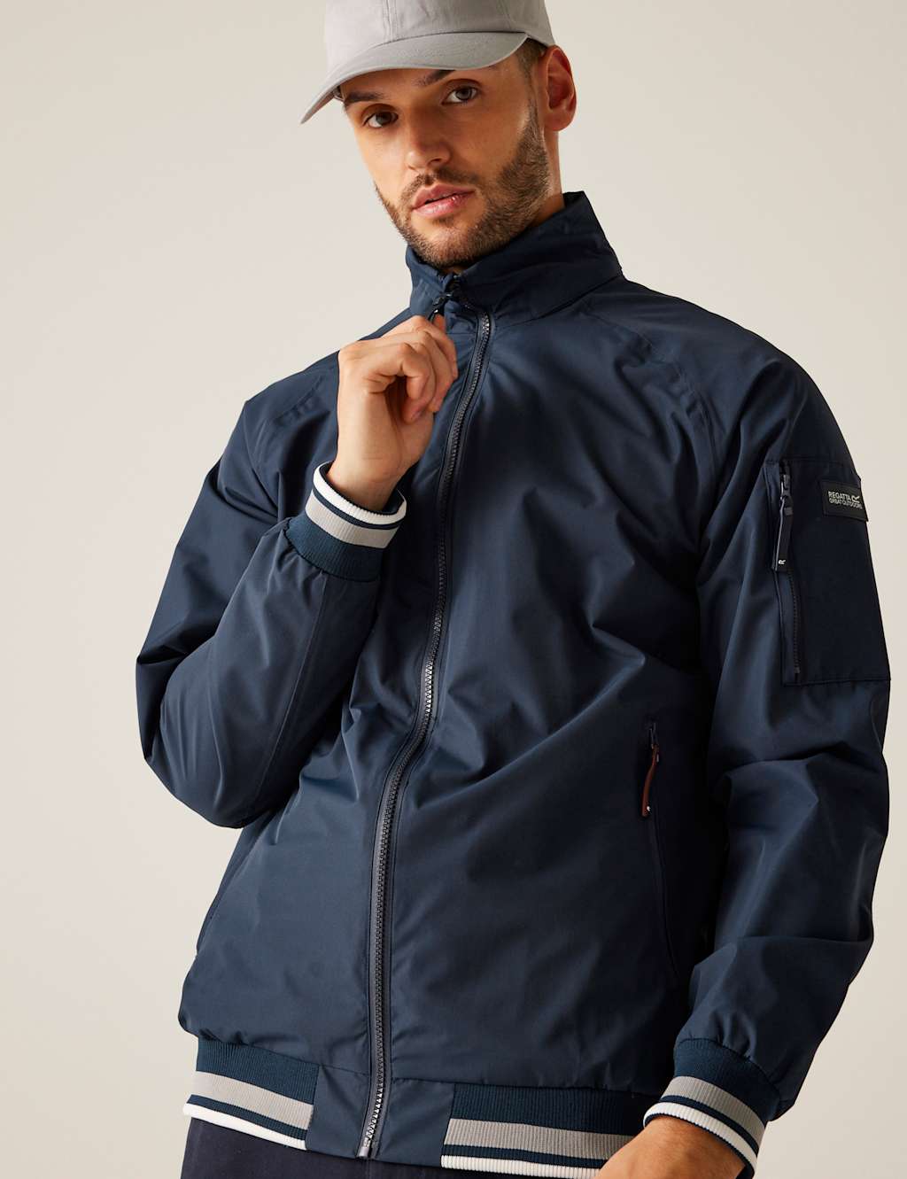 Shorebay III Hooded Bomber Jacket