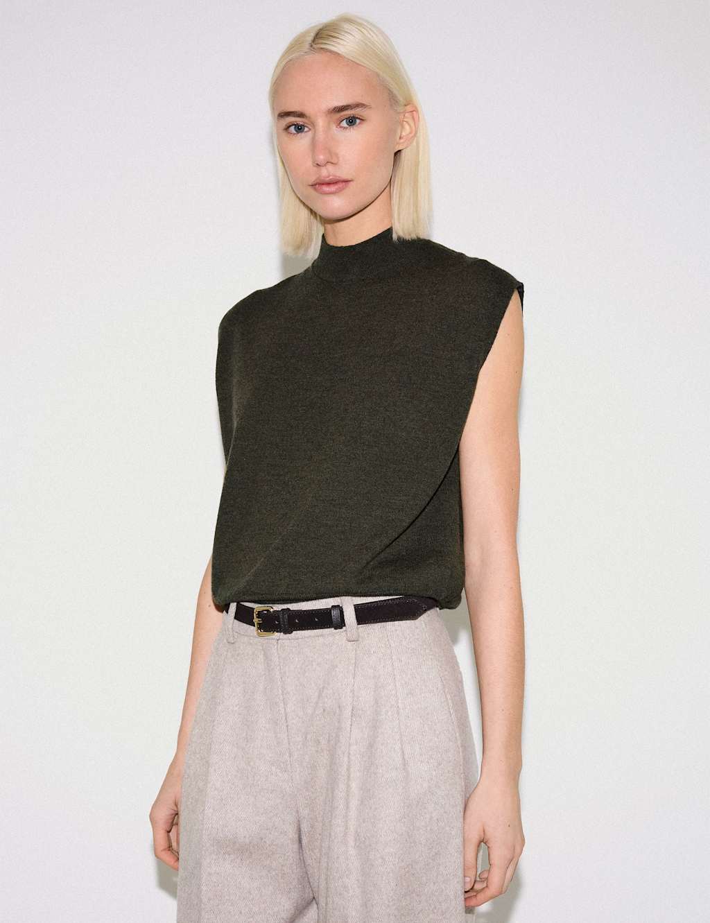 Jigsaw Women's Pure Wool Textured Knitted Vest - Large - Khaki - Available at M&S