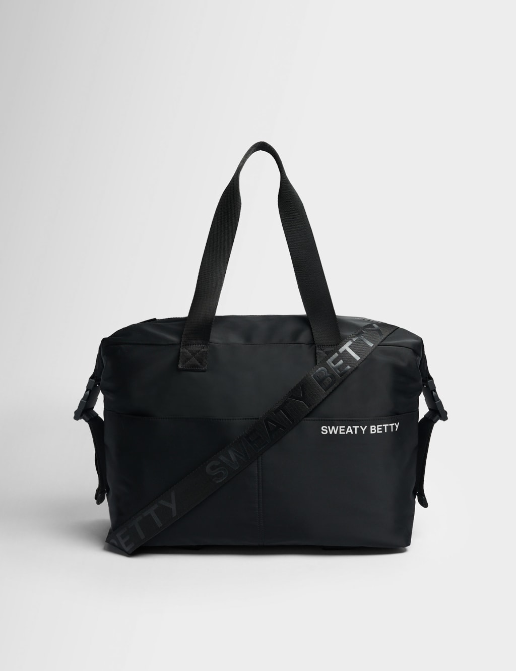 Strive Nylon Water Resistant Gym Bag