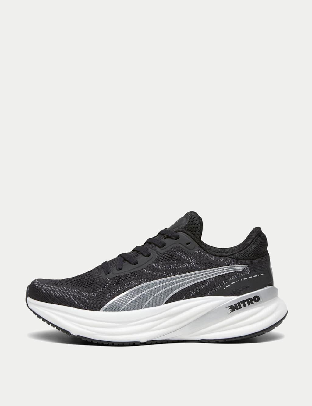 Magnify NITRO 2 Trainers