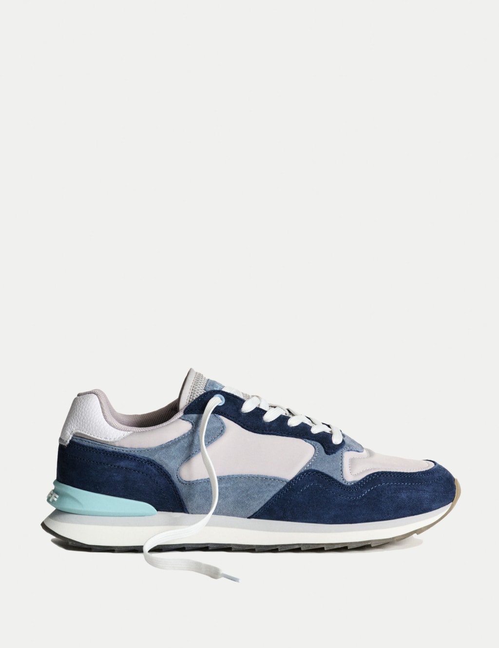 City Man Trainers