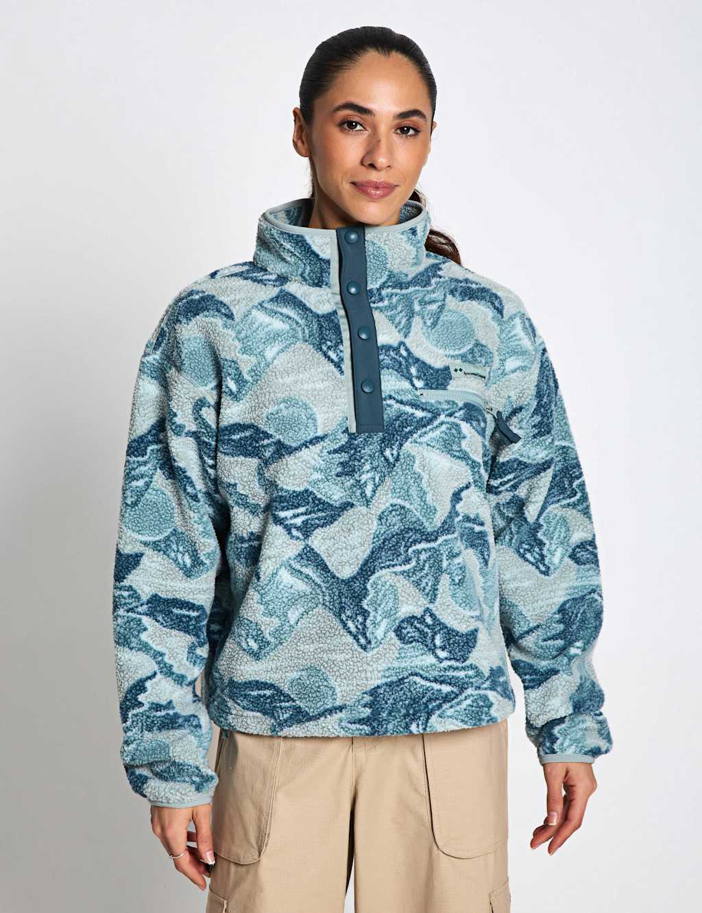 Columbia Women's Helvetia Funnel Neck Fleece Sweatshirt - Large - Light Blue Mix