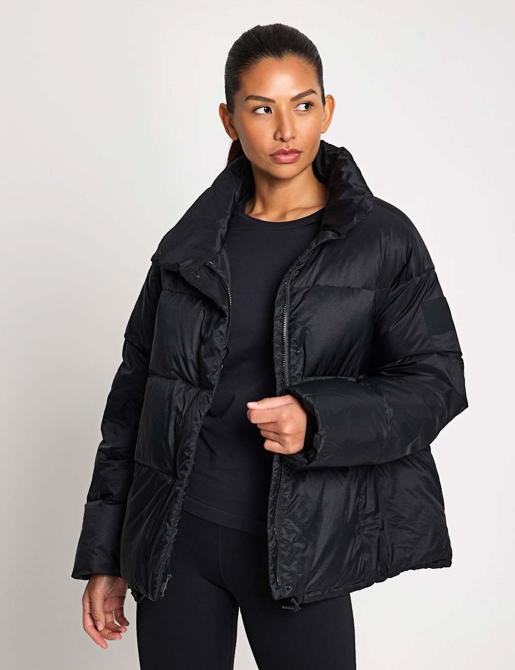 Jack Wolfskin Icy Hill Puffer Jacket Black