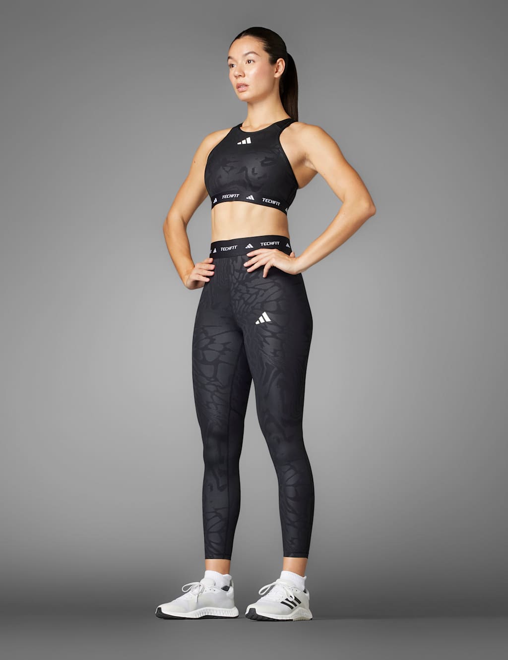 Techfit Medium Support Sports Bra A-D