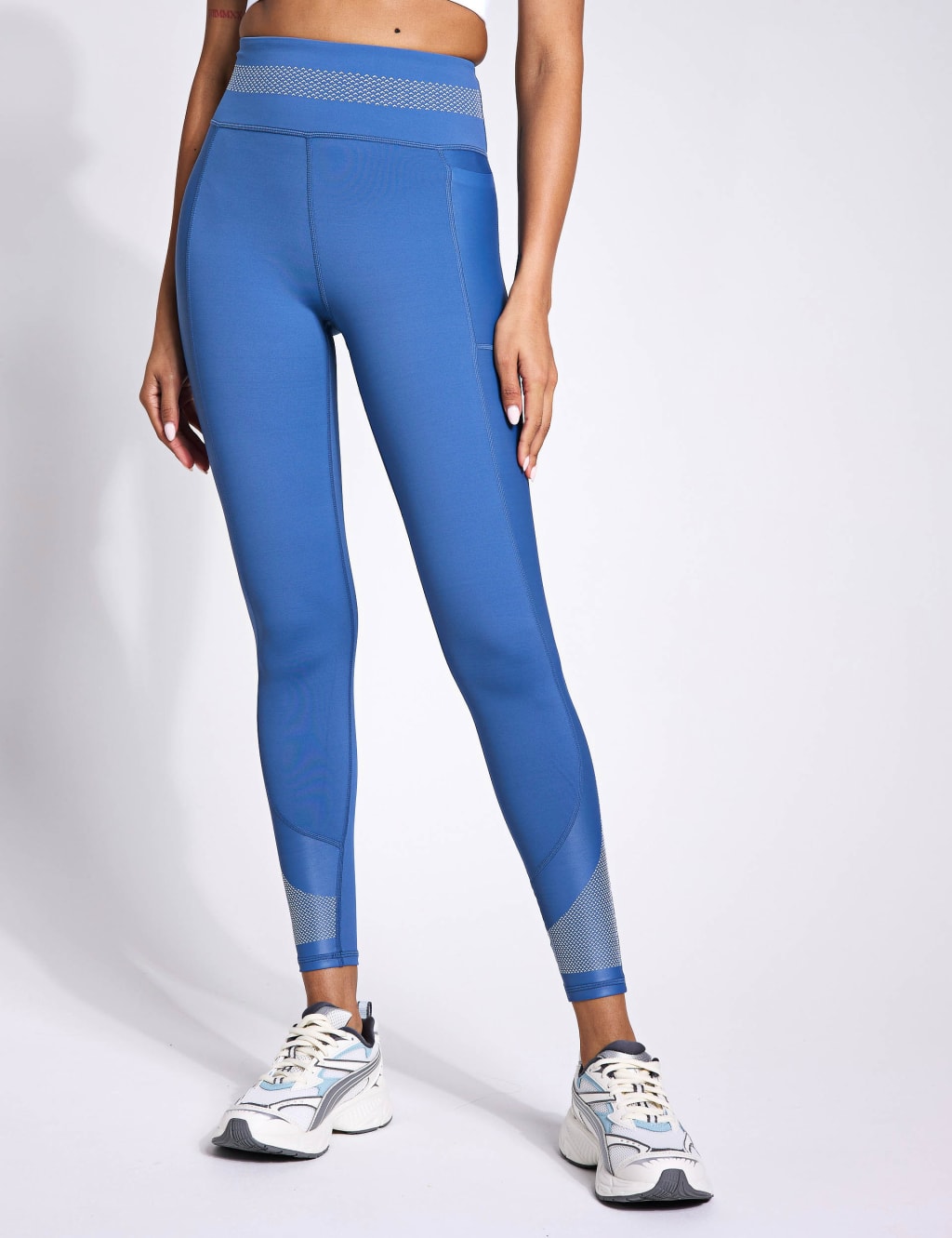 Women s Sports Leggings at M S