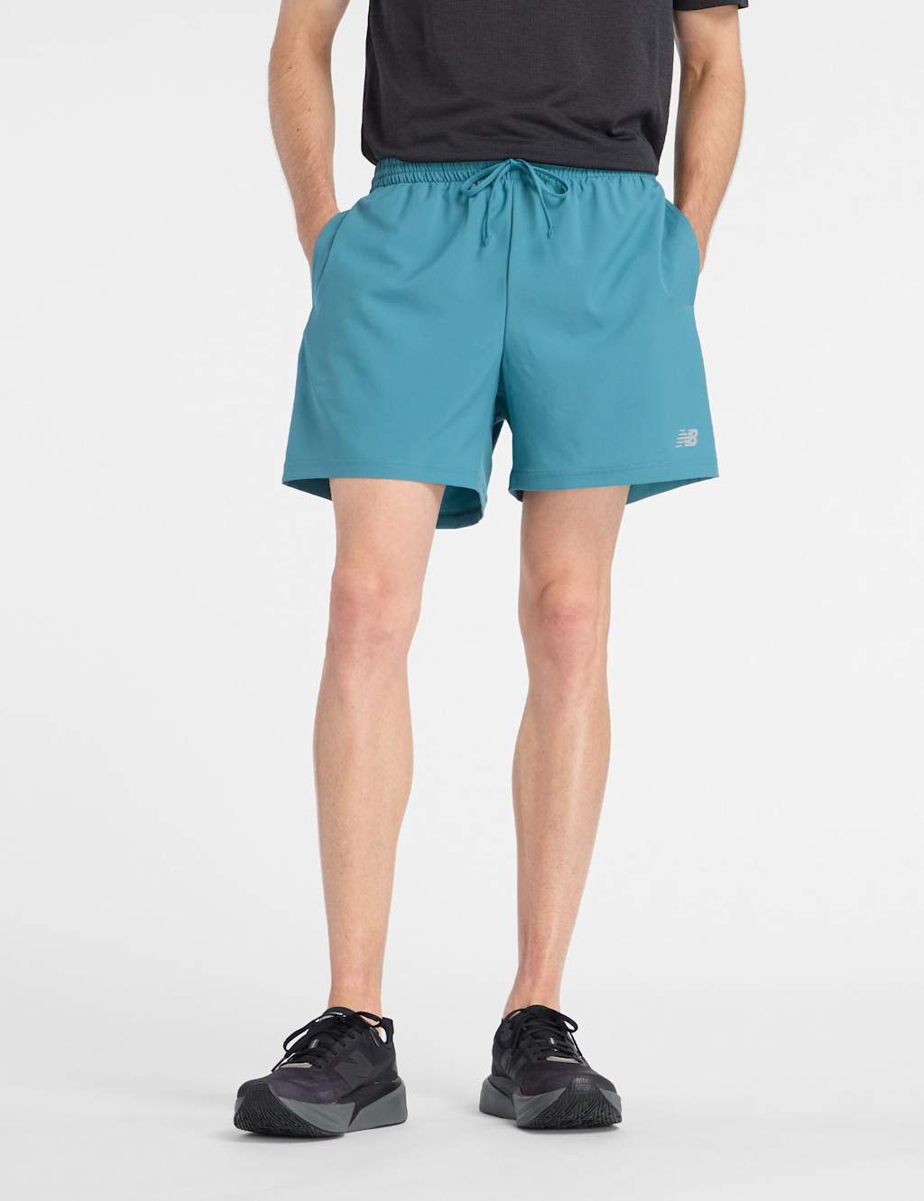 New Balance Men's Sport Essential 5 Inch Shorts - S - Teal