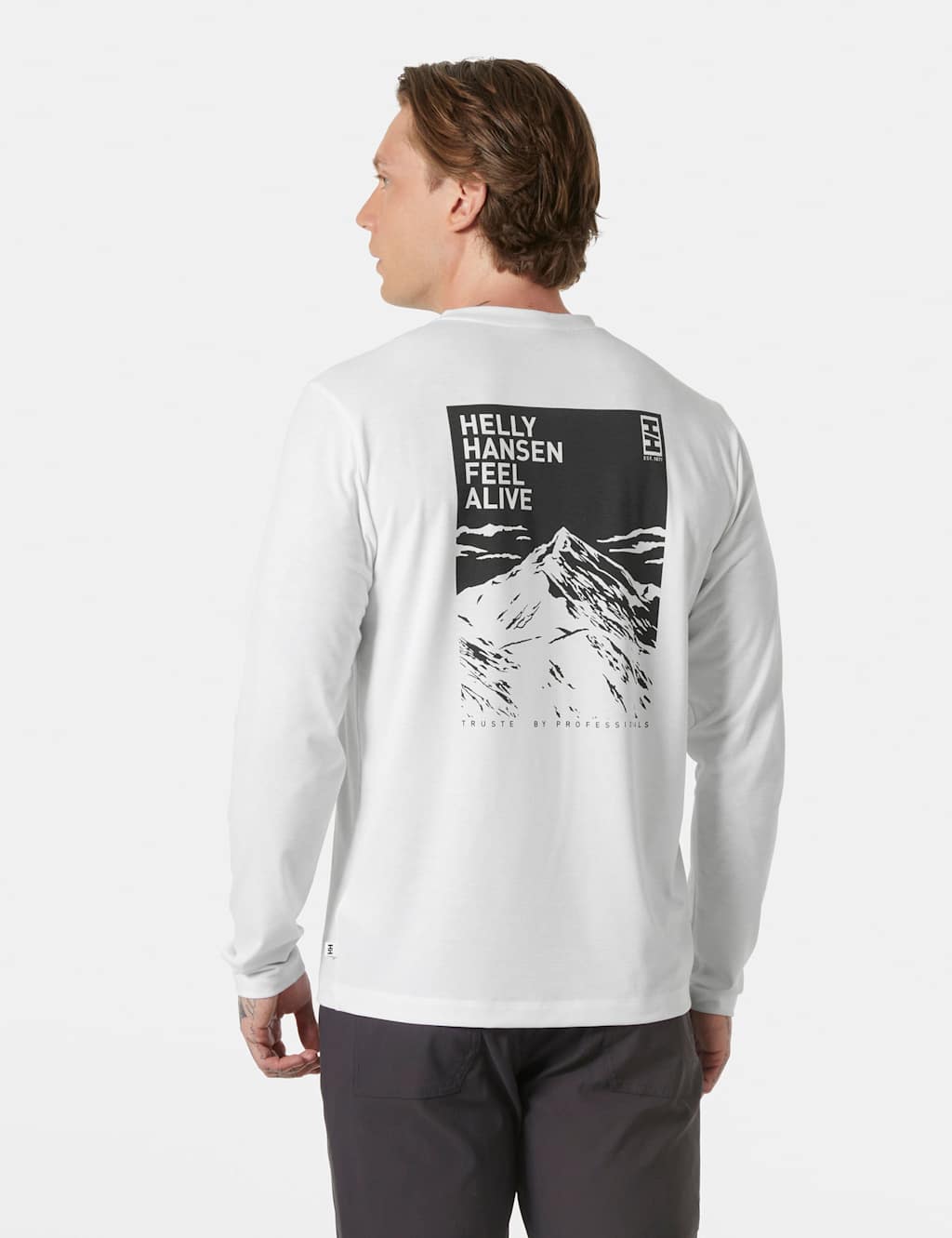 Skog Graphic Long Sleeve T-Shirt