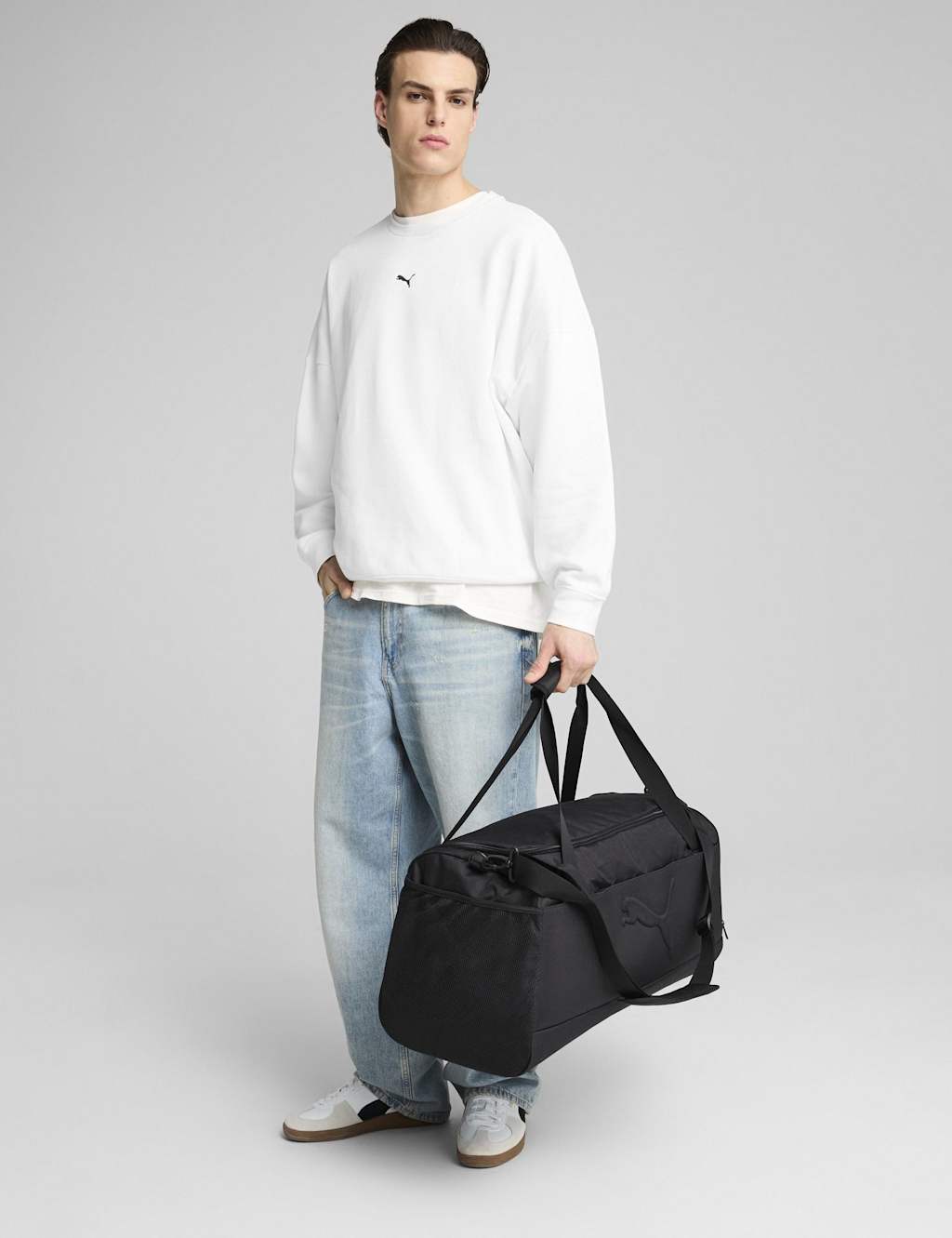 Puma Men's Buzz Medium Sports Weekend Bag - Black
