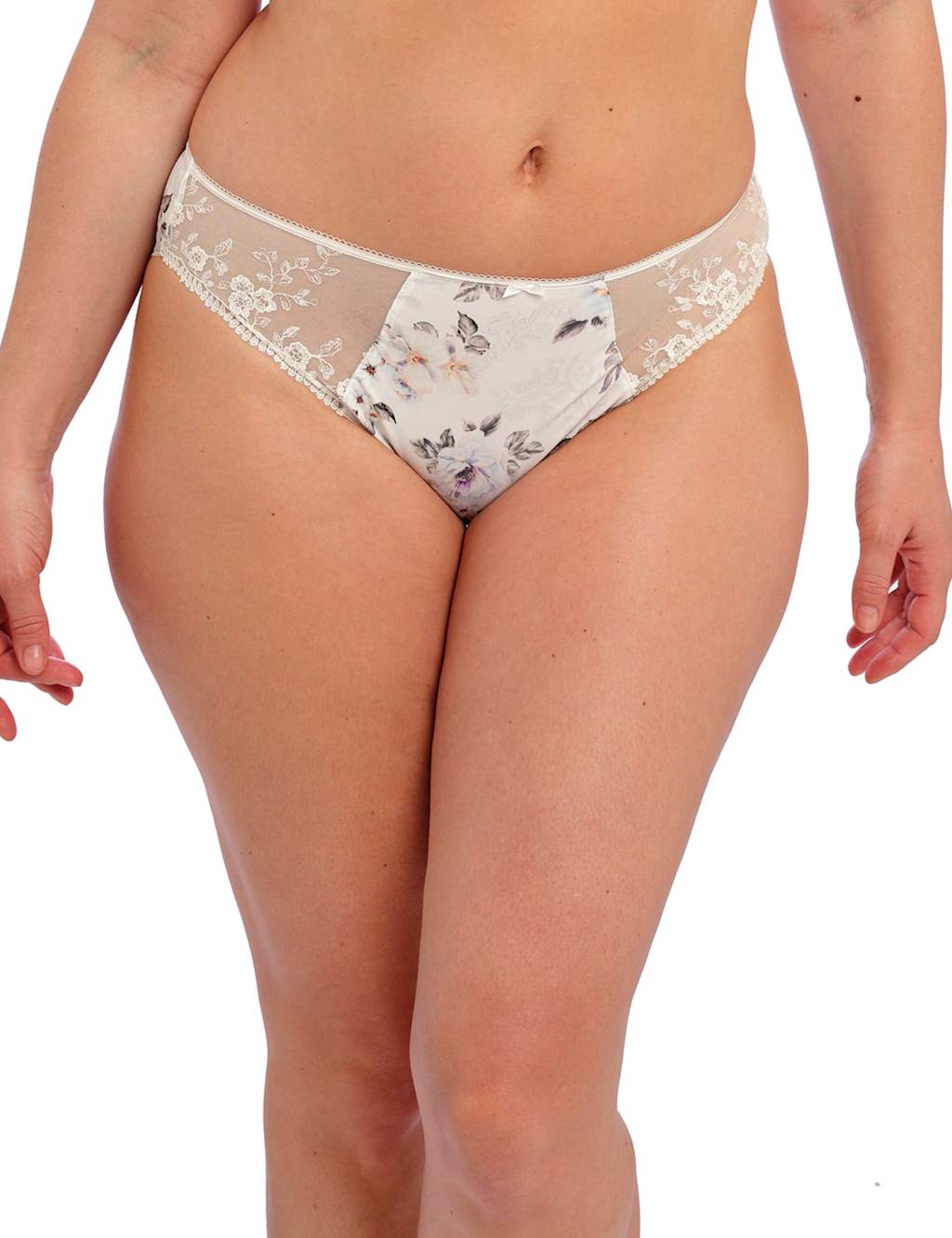 Lizbeth Briefs