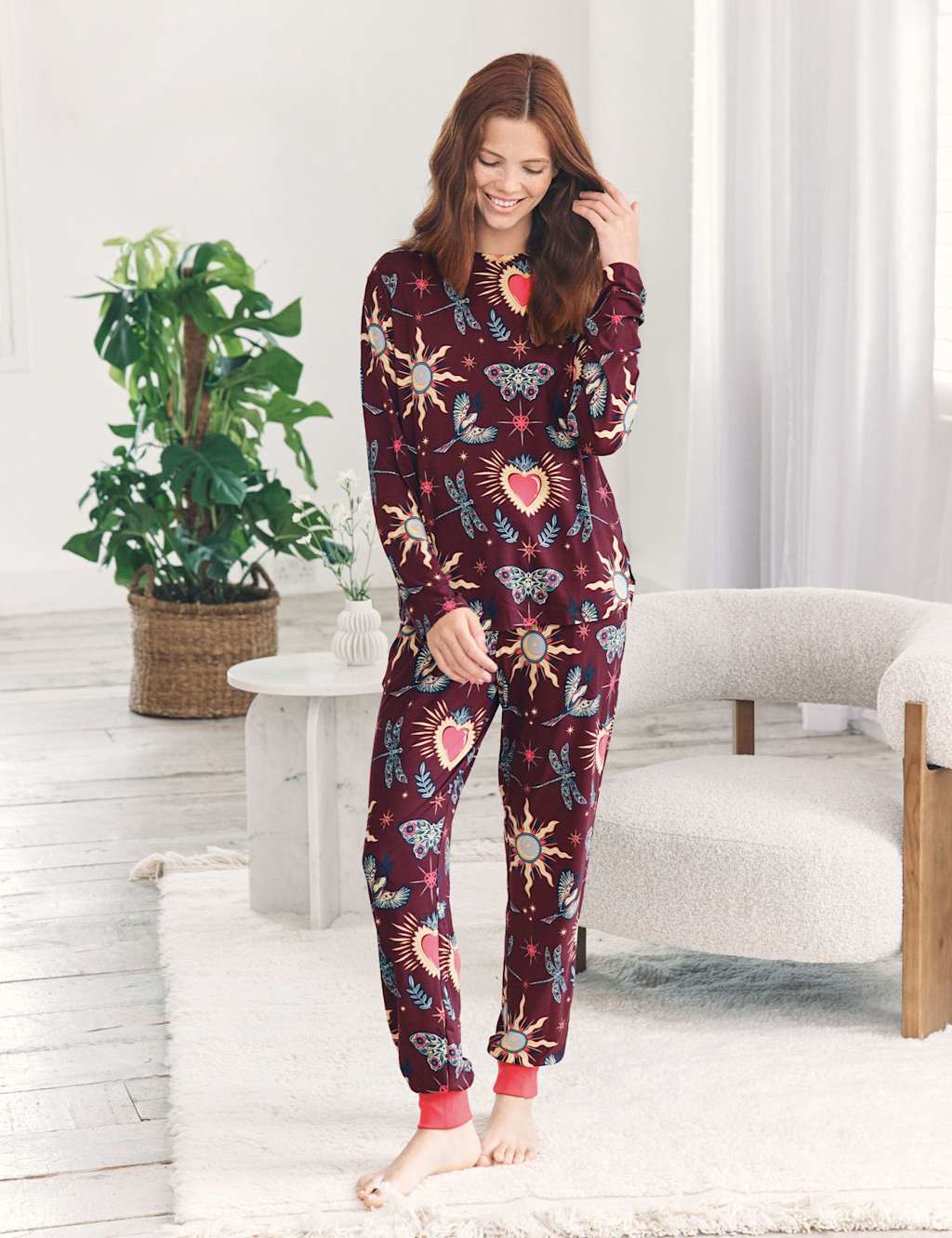 Chelsea Peers Celestial Heart Print Crew Neck Pyjama Set Burgundy Mix
