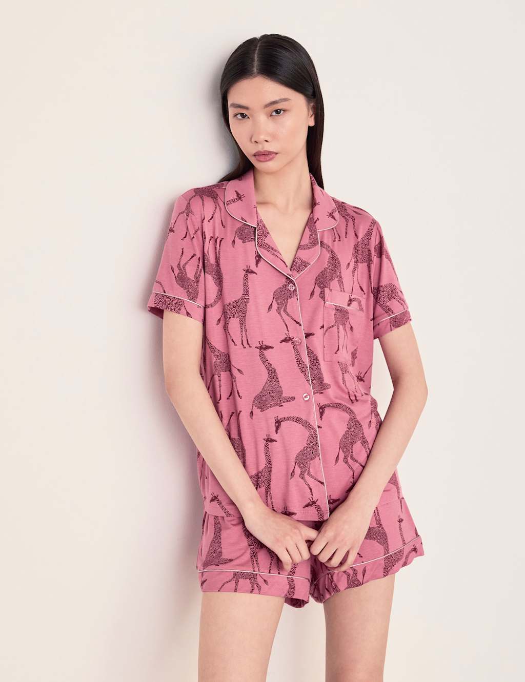 Chelsea Peers Women's Modal Rich Giraffe Print Revere Shortie Set - 16 - Light Pink - Available at M&S
