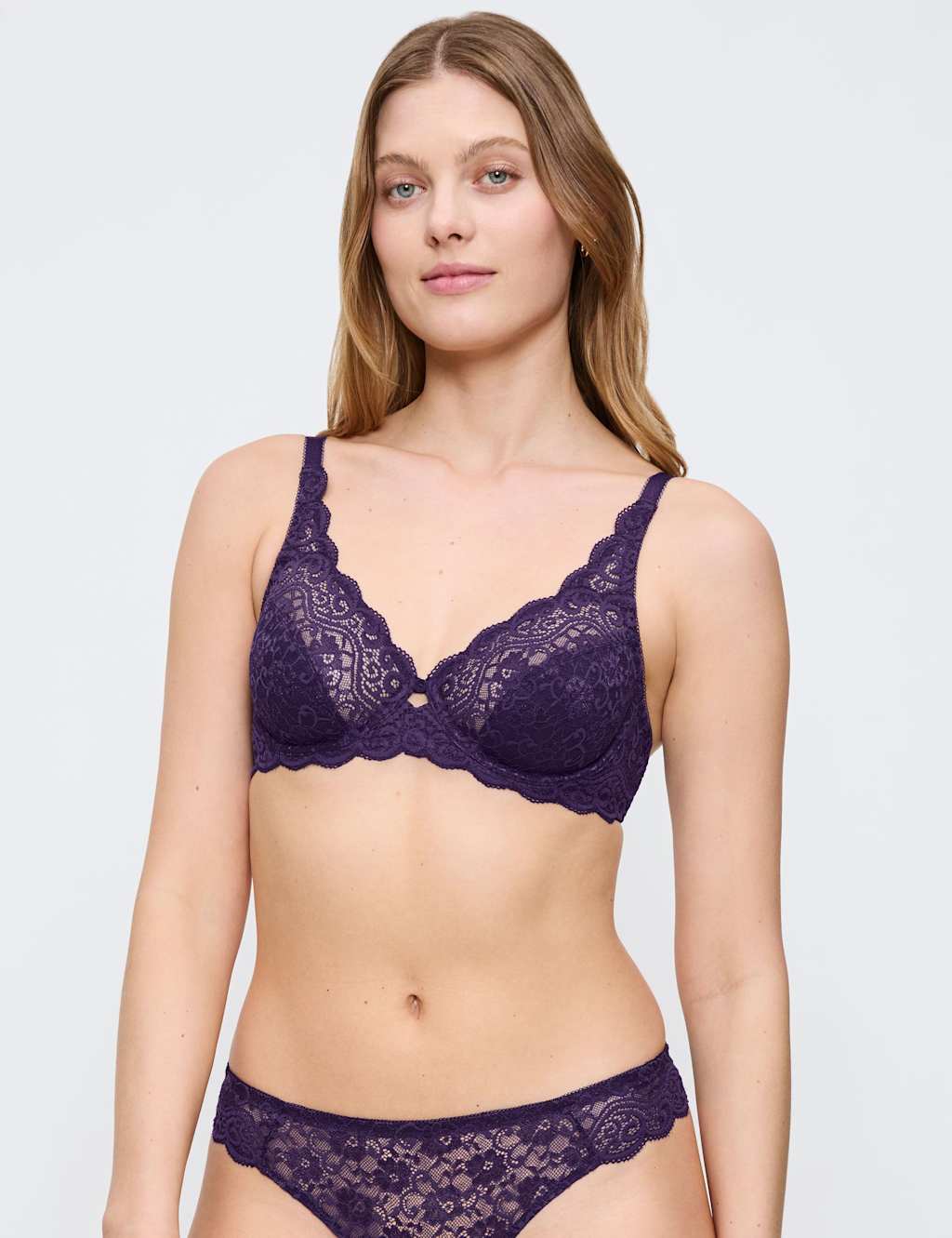 Triumph Amourette Lace W Wired Bra (B-G) Dark Purple