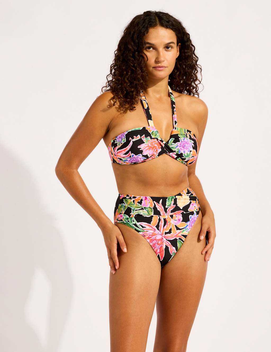 Seafolly Women's Hothouse Flowers Wired Halterneck Bikini Top - 14 - Black Mix - Available at M&S