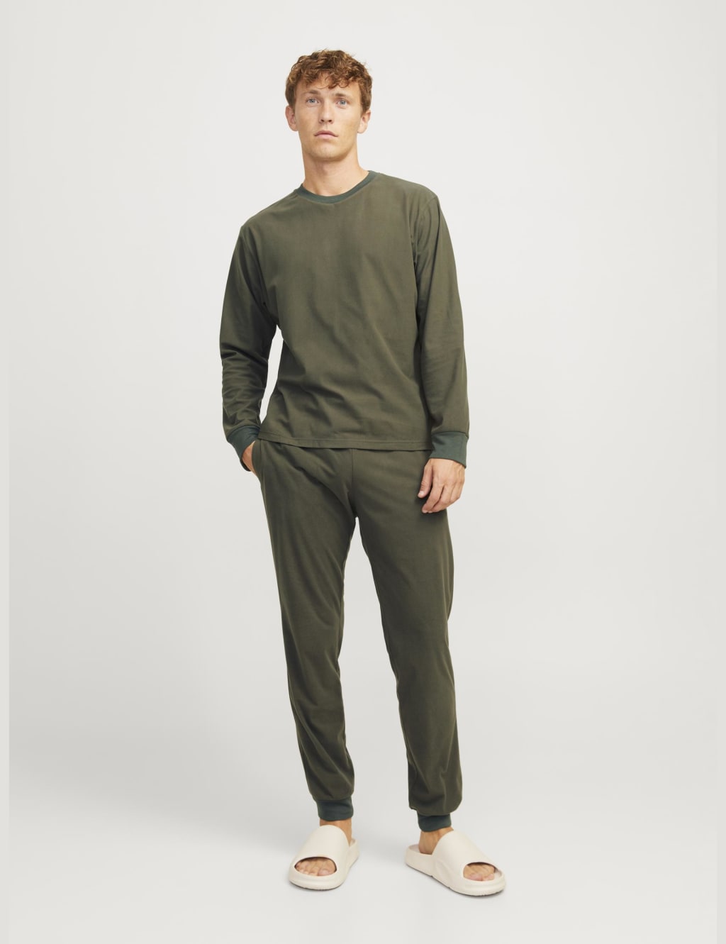 Jack & Jones Men's Sweatshirt & Joggers Lounge Set - M - Khaki - Available at M&S