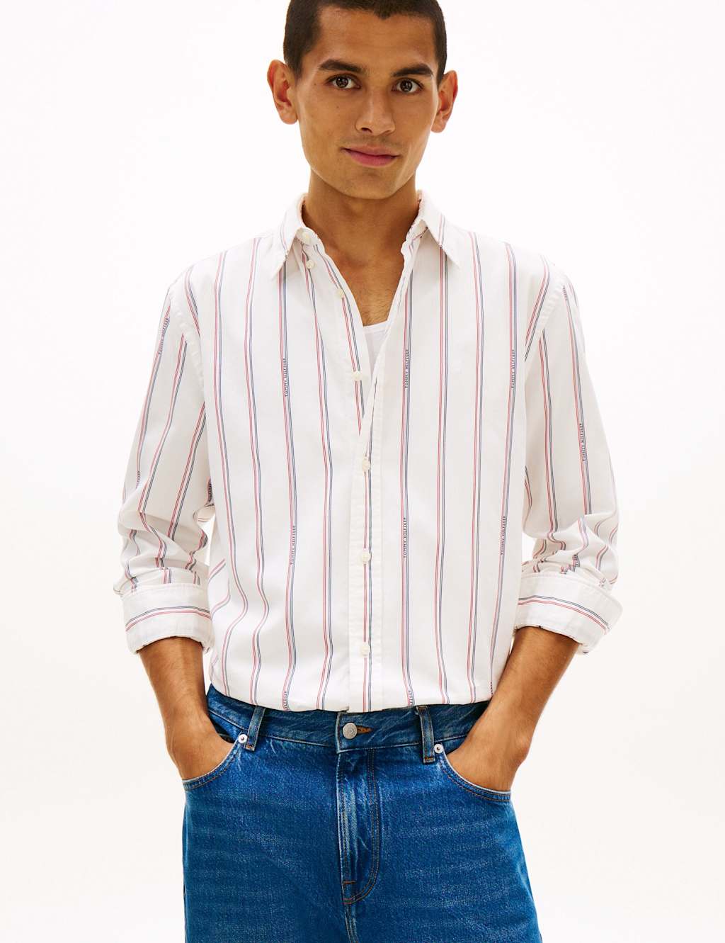 Tommy Hilfiger Men's Pure Cotton Jacquard Striped Oxford Shirt - L - White Mix - Available at M&S