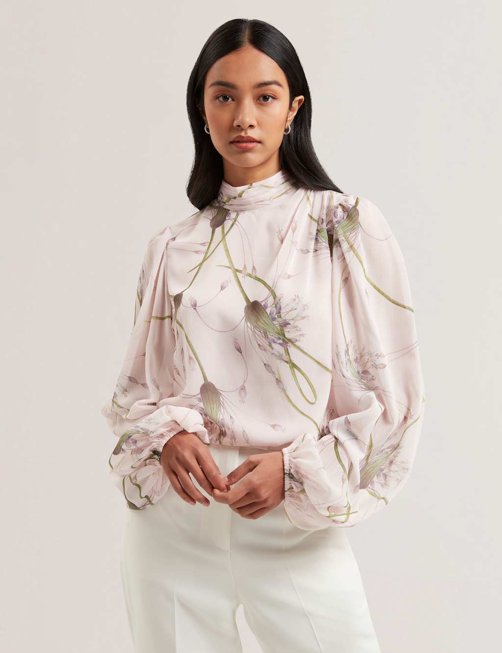 Printed Tie Neck Balloon Sleeve Blouse