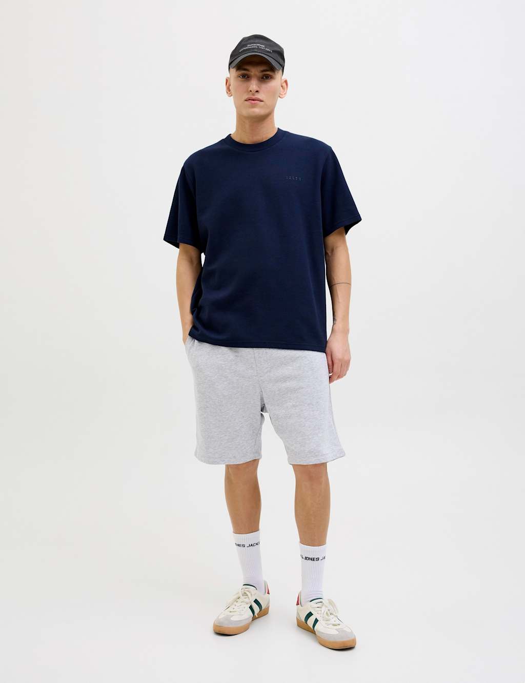 Jack & Jones Men's Regular Fit Sweat Shorts - XL - Light Grey - Available at M&S