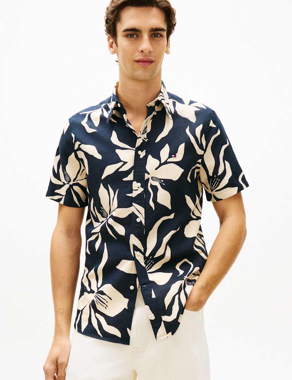 Tommy Hilfiger Men's Regular Fit Linen Blend Floral Shirt - S - Navy Mix - Available at M&S