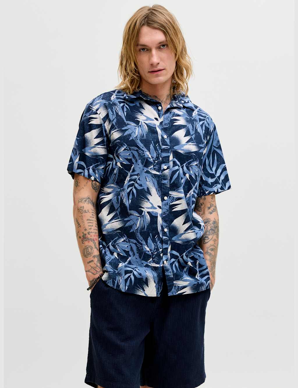 Jack & Jones Men's Regular Fit Pure Cotton Short Sleeve Hawaiian Shirt - S - Navy Mix - Available at M&S