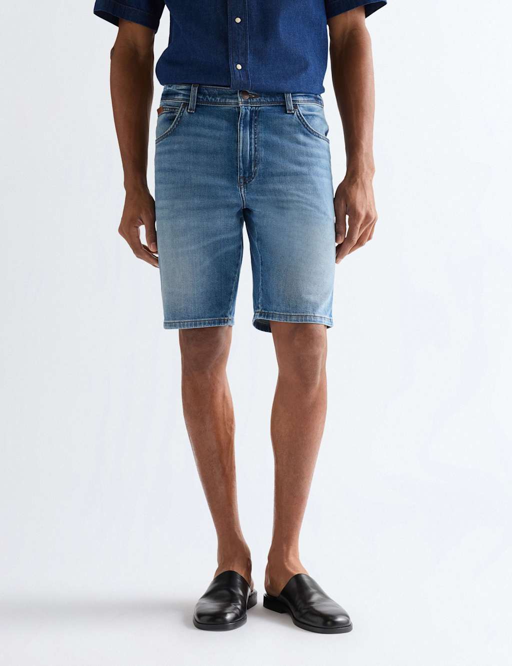 Wrangler Men's 5 Pocket Stretch Denim Shorts - 38 - Light Blue - Available at M&S