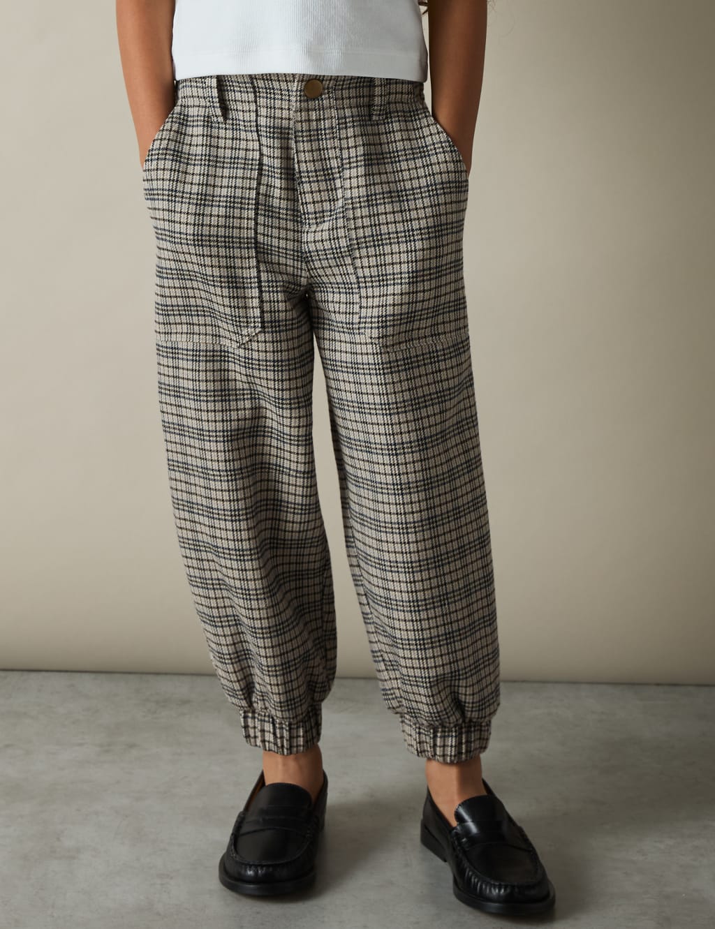 Checked Joggers (4-14 Yrs)