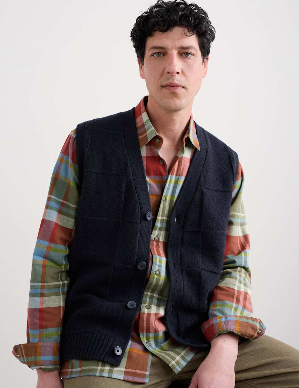 Seasalt Cornwall Lambswool Rich V-Neck Knitted Vest Navy