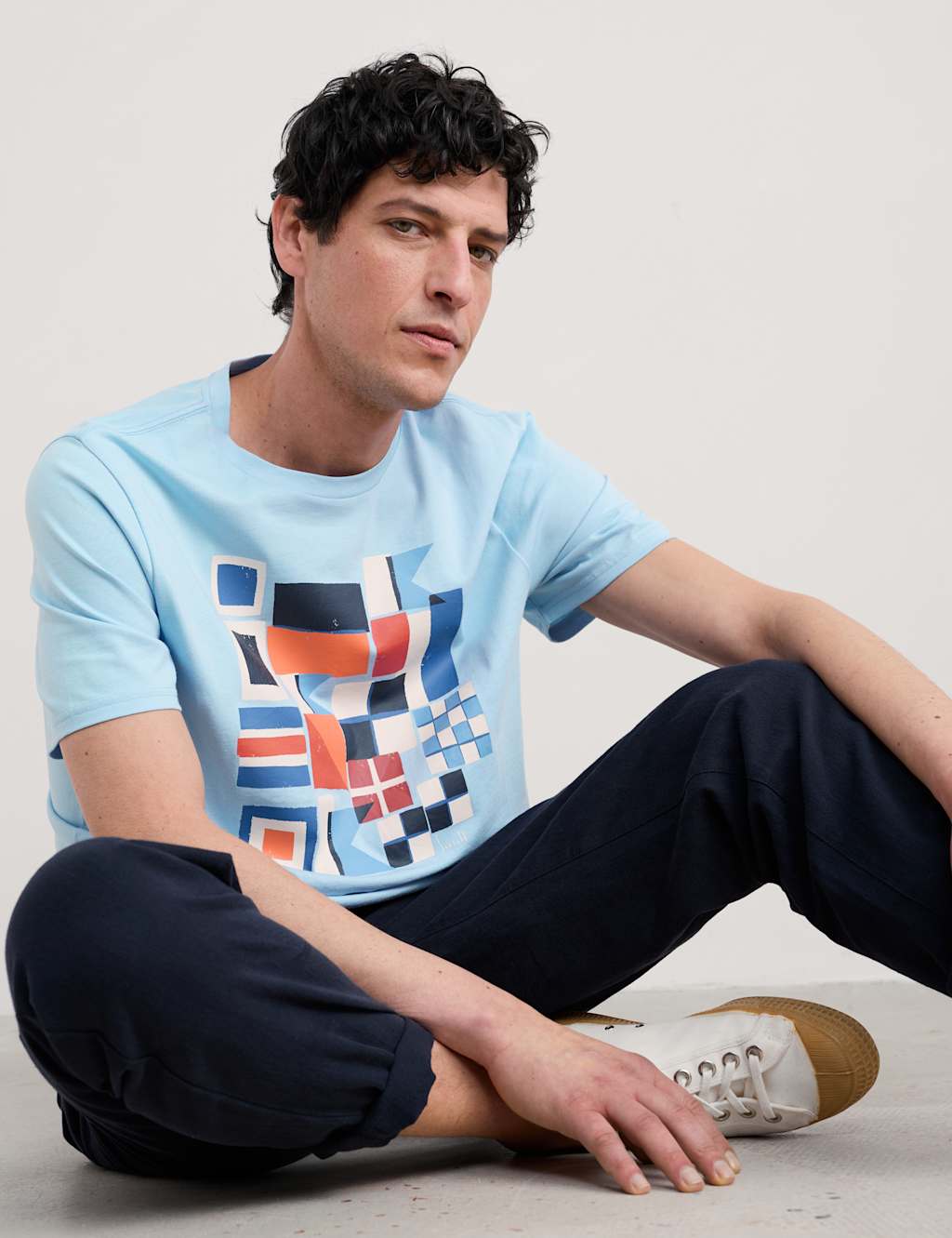 Pure Cotton Flag Graphic Crew Neck T-Shirt
