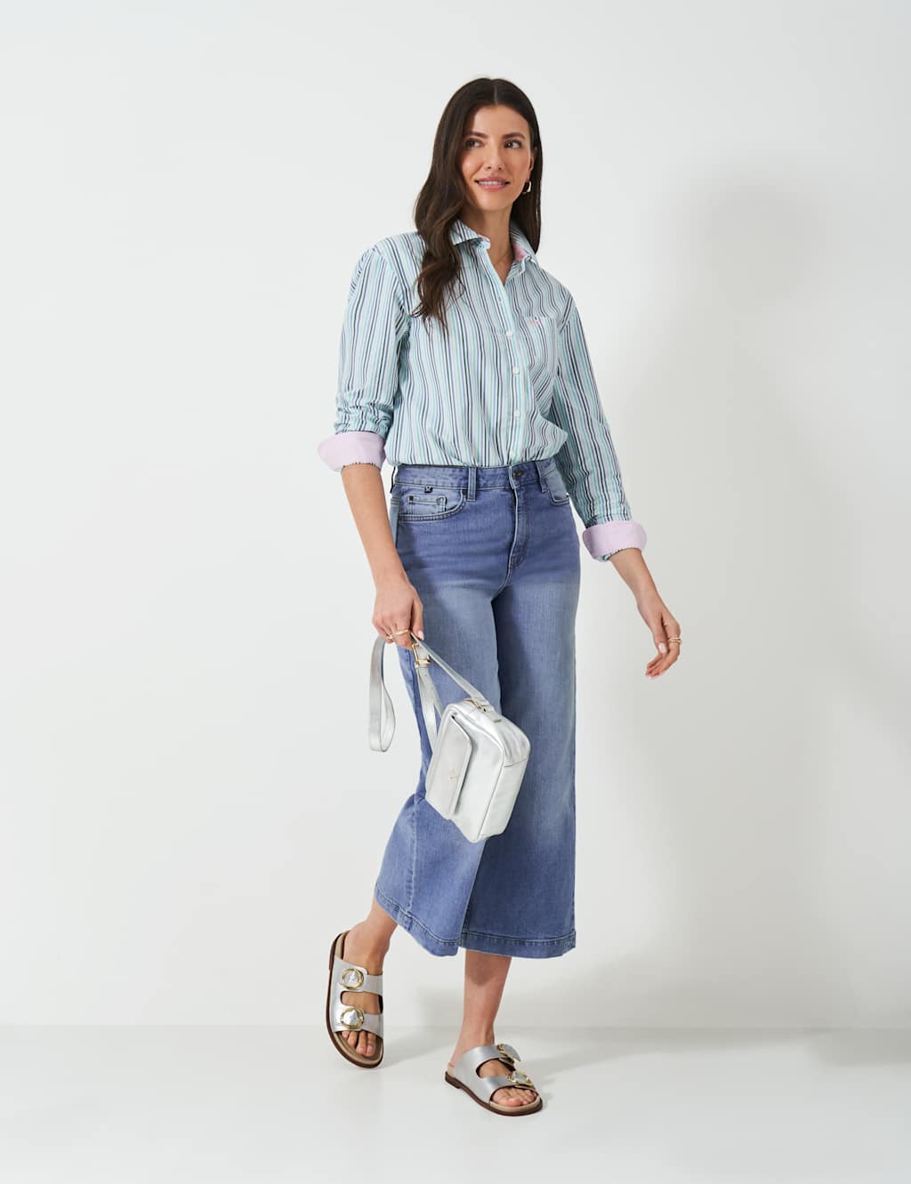Relaxed High Waisted Cropped Jeans