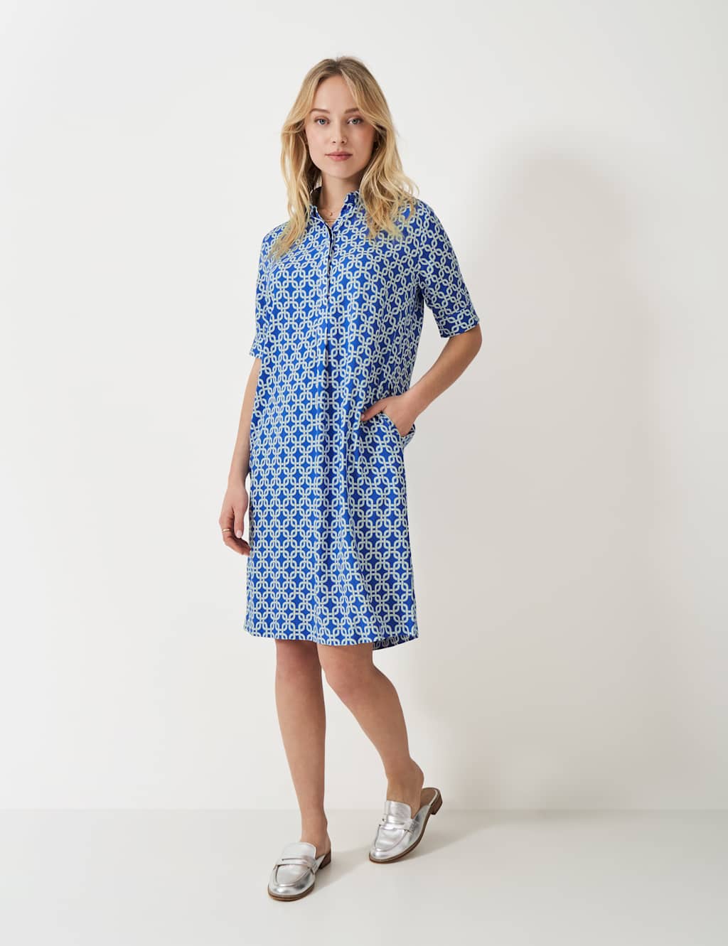 Geometric Collared Knee Length Shirt Dress