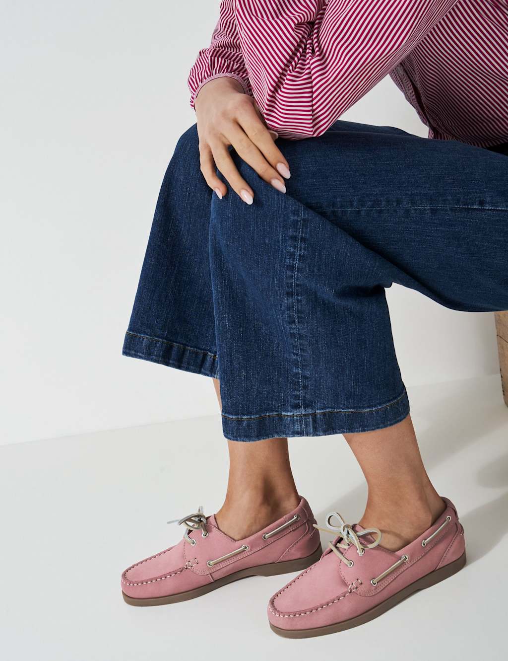 Crew Clothing Suede Eyelet Detail Lace Up Deck Shoes Soft Pink