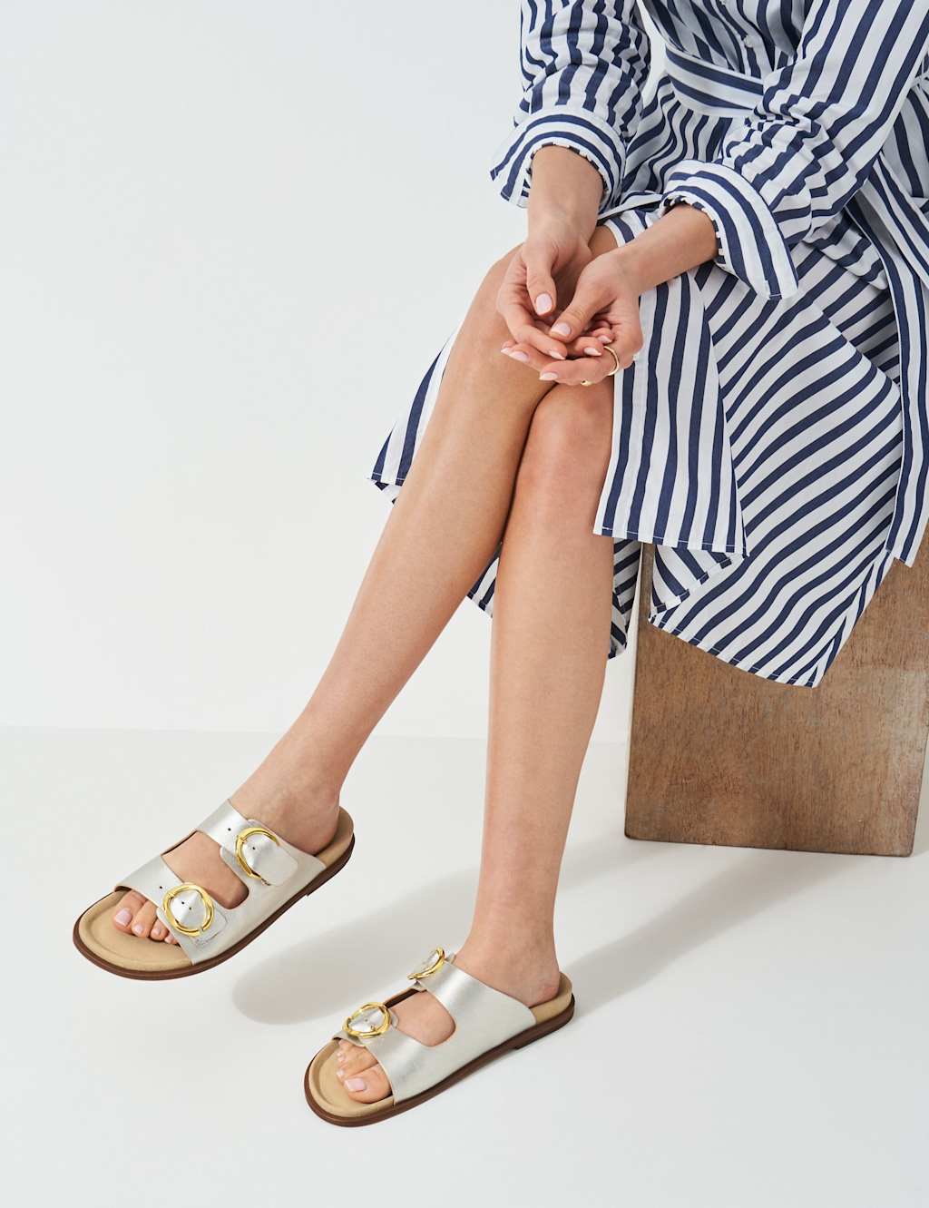 Leather Metallic Buckle Flat Sandals