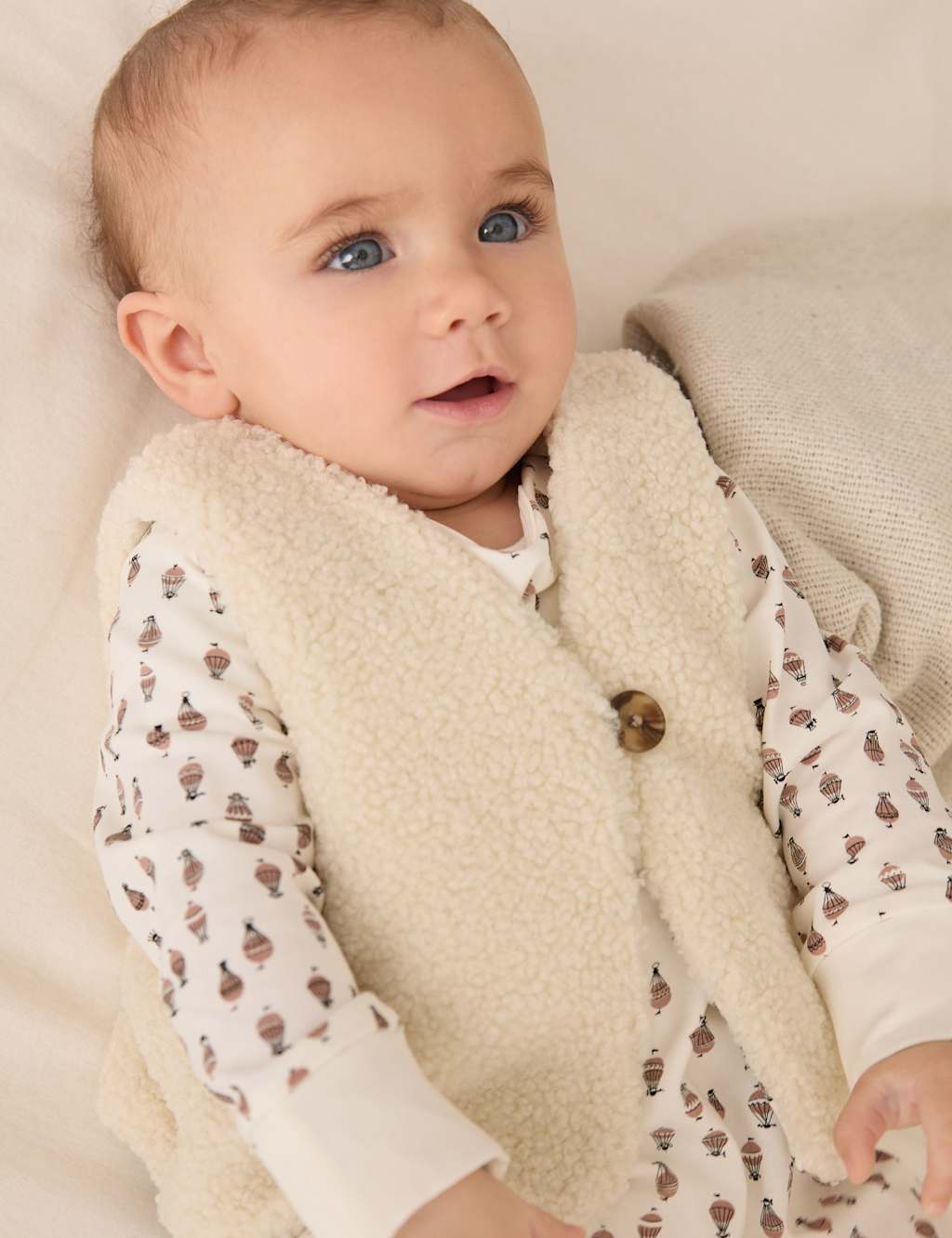 Borg Reversible Gilet (0-24 Mths)