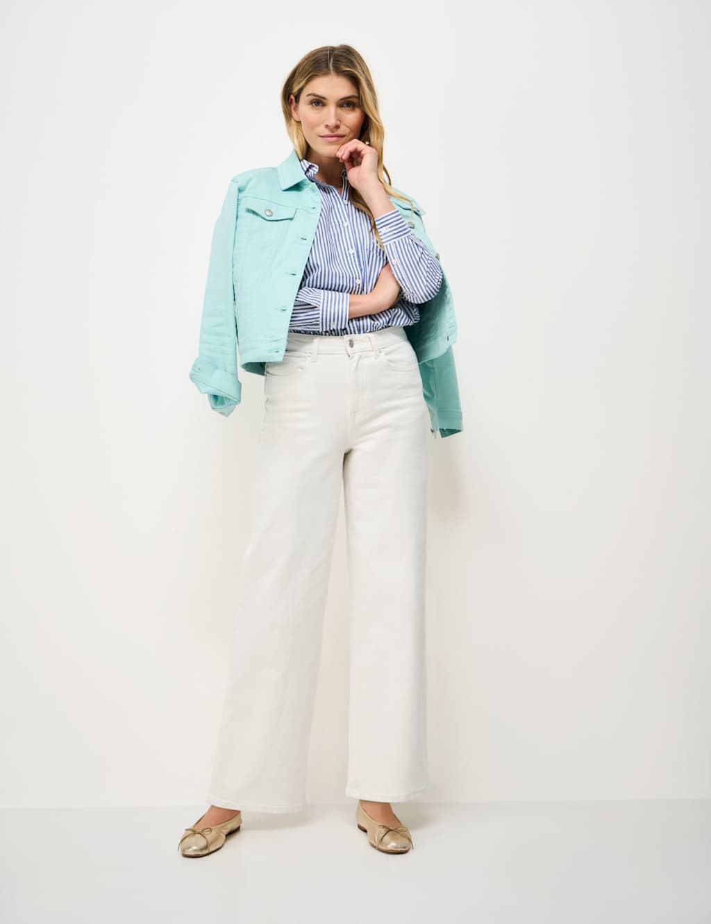 Crew Clothing Women's Mid Rise Wide Leg Jeans - 8 - White - Available at M&S