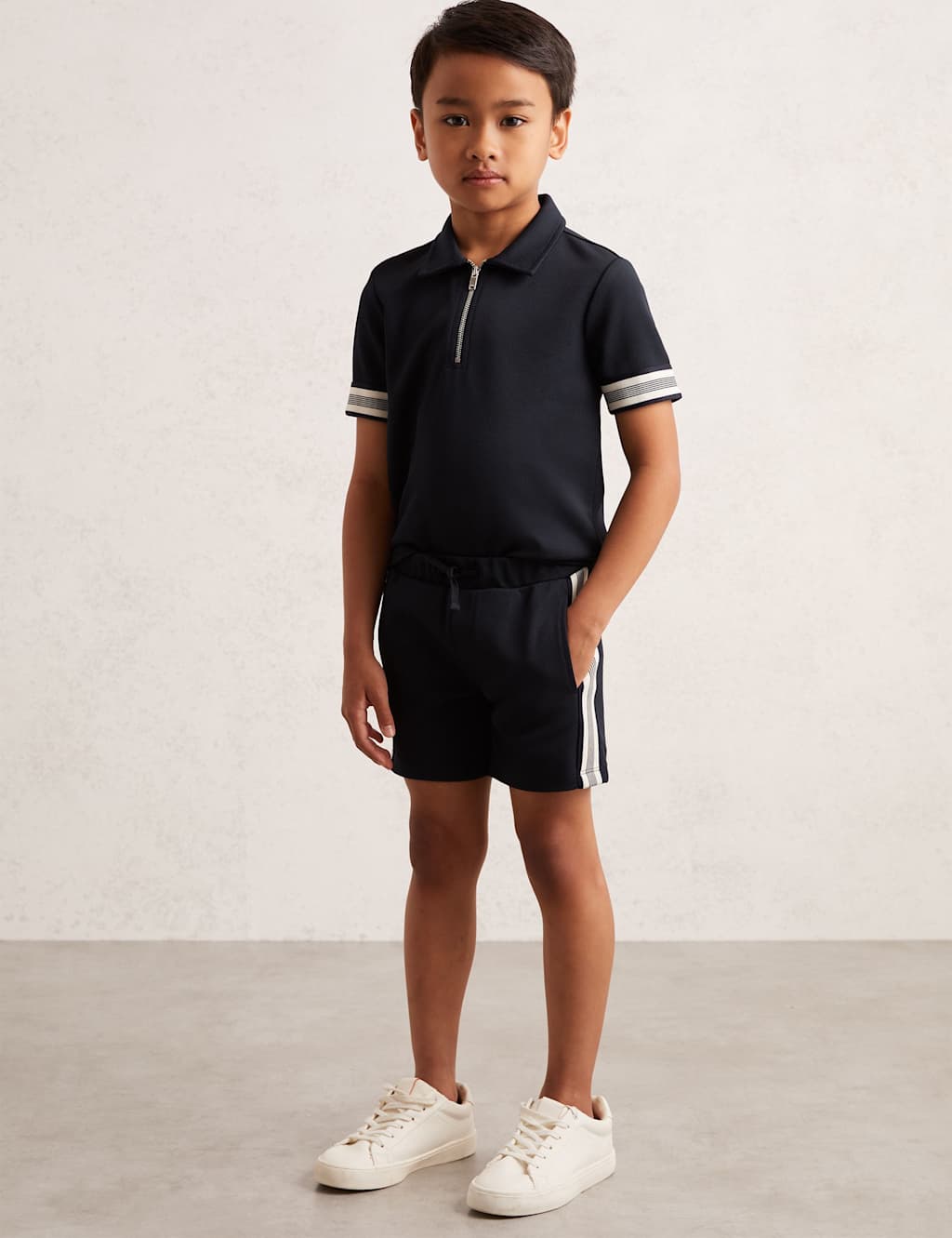 Reiss Textured Side Stripe Shorts (3-14 Yrs) Dark Blue