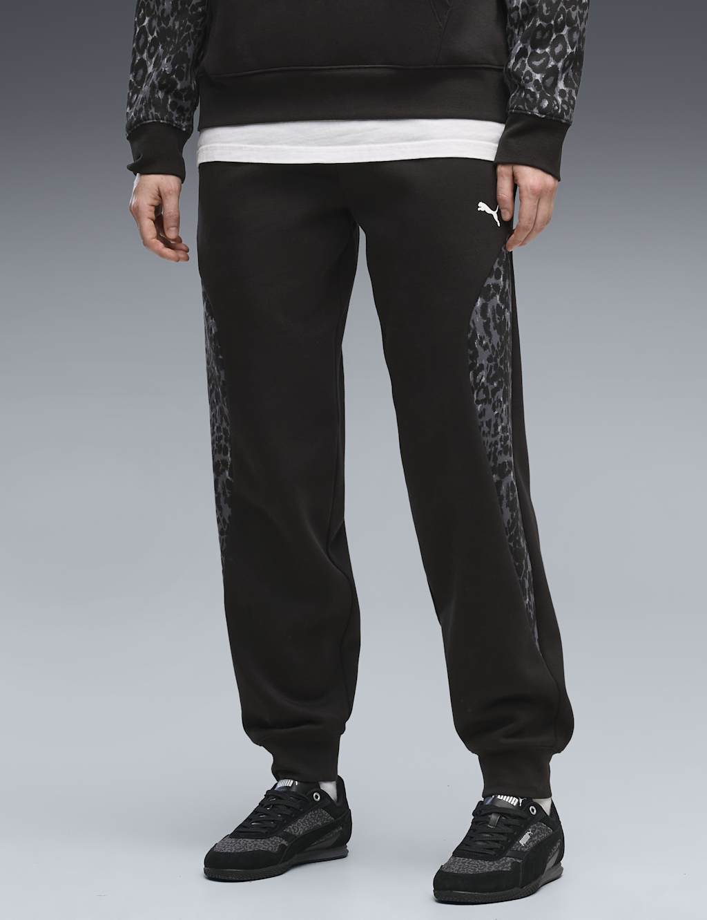 Puma Women's Sport Animal Print Mid Rise Joggers - Extra Small - Black