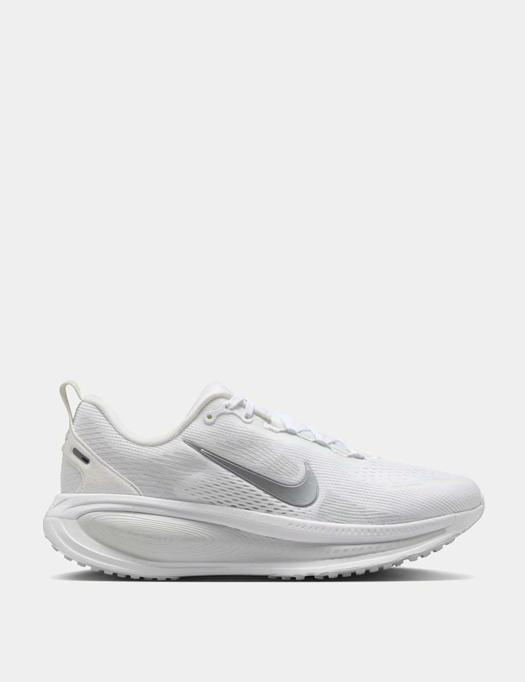 Nike Women's Vomero 18 Trainers - 5 - White - Available at M&S