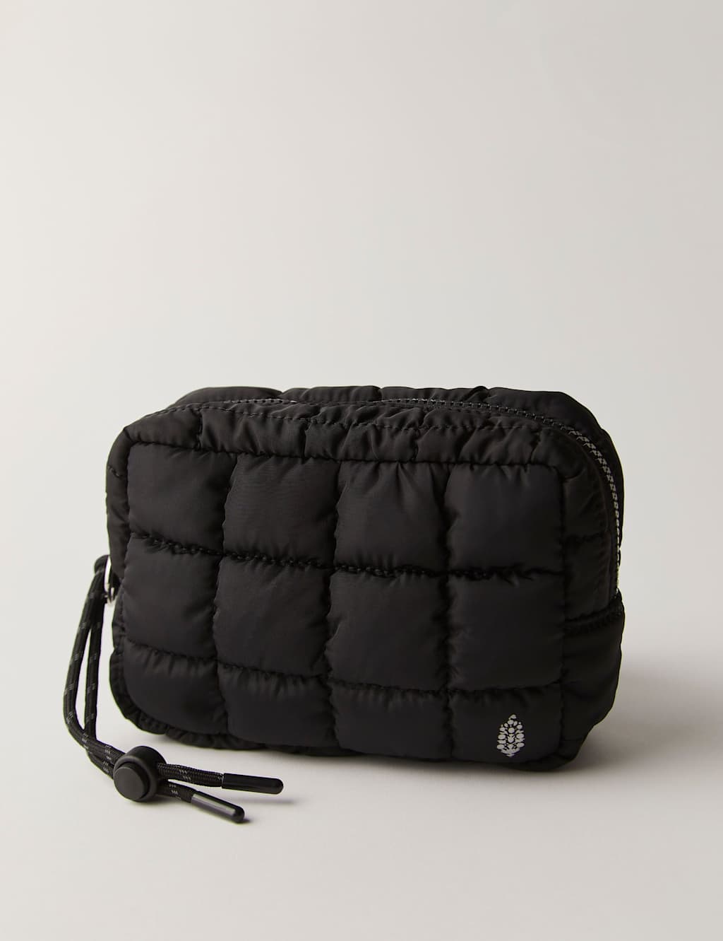 Fp Movement Women's Quilted Mini Case Detachable Bag - Black