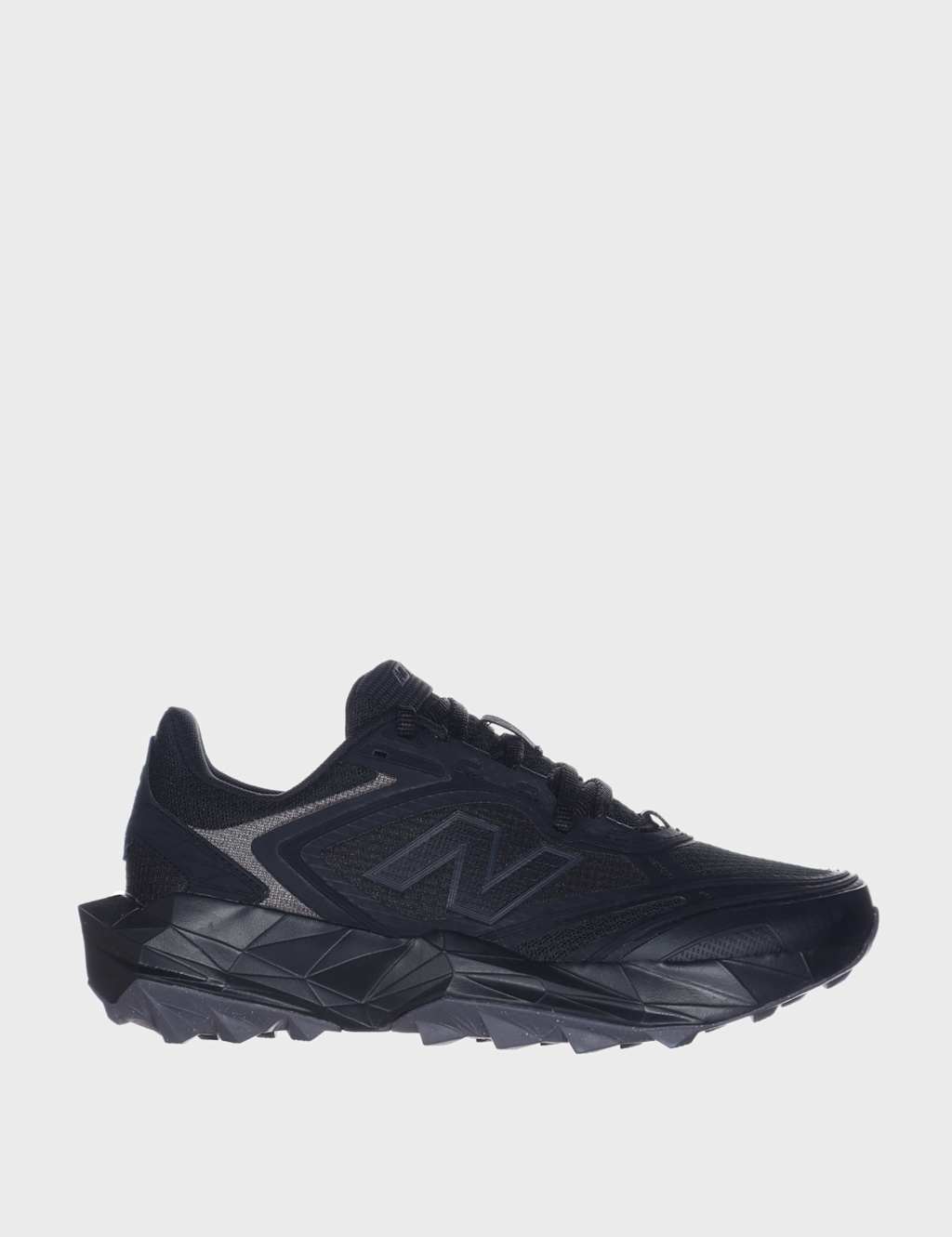New Balance Women's Tektrel Utility Side Detail Sports Trainers - 8 - Black/Black