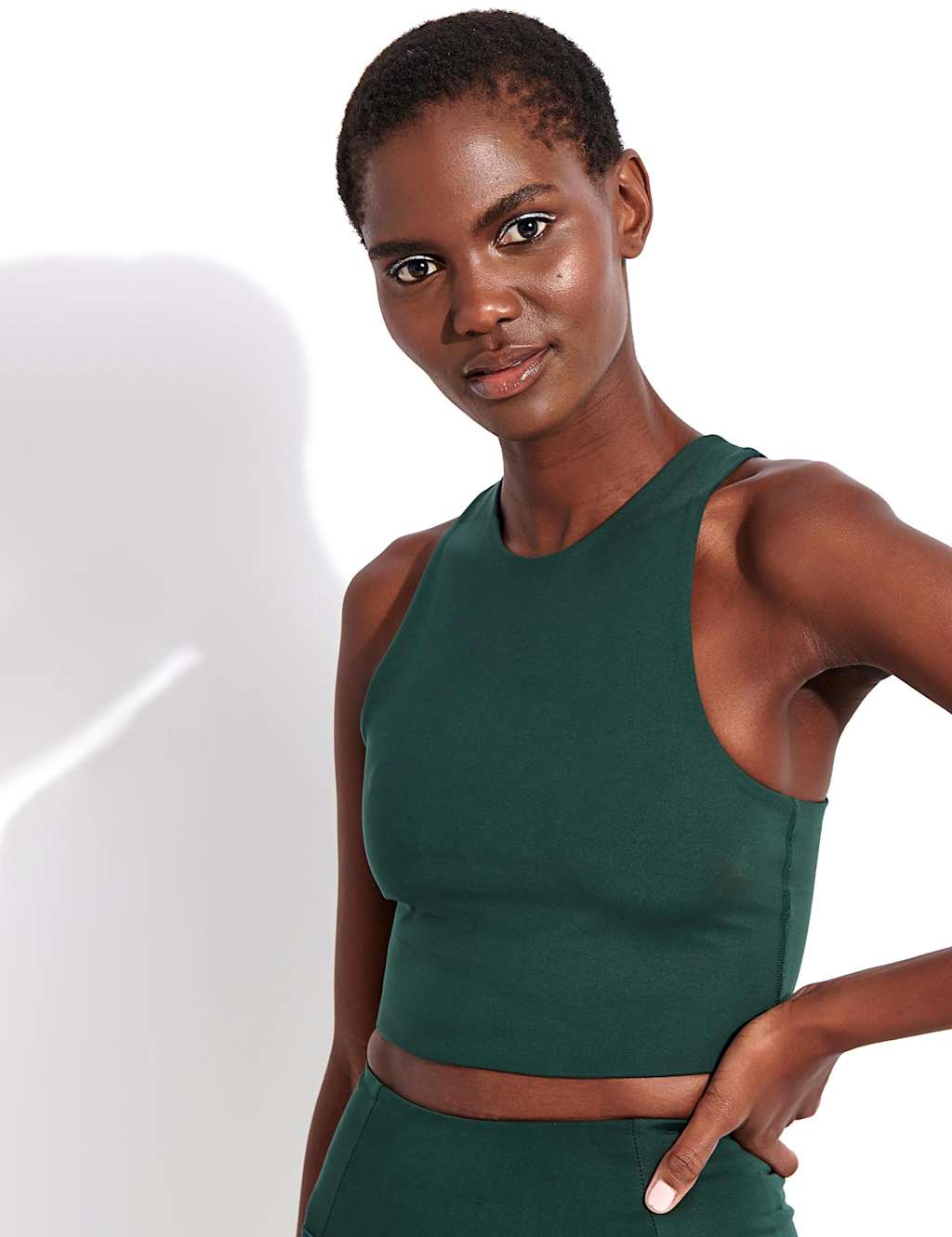 Girlfriend Collective Women's Dylan Cropped Sports Bra - Large - Dark Green