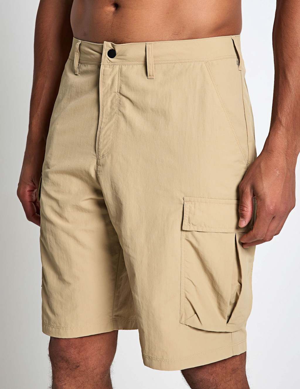 Jack Wolfskin Men's Duneland Trekking Cargo Shorts - 32 - Ecru