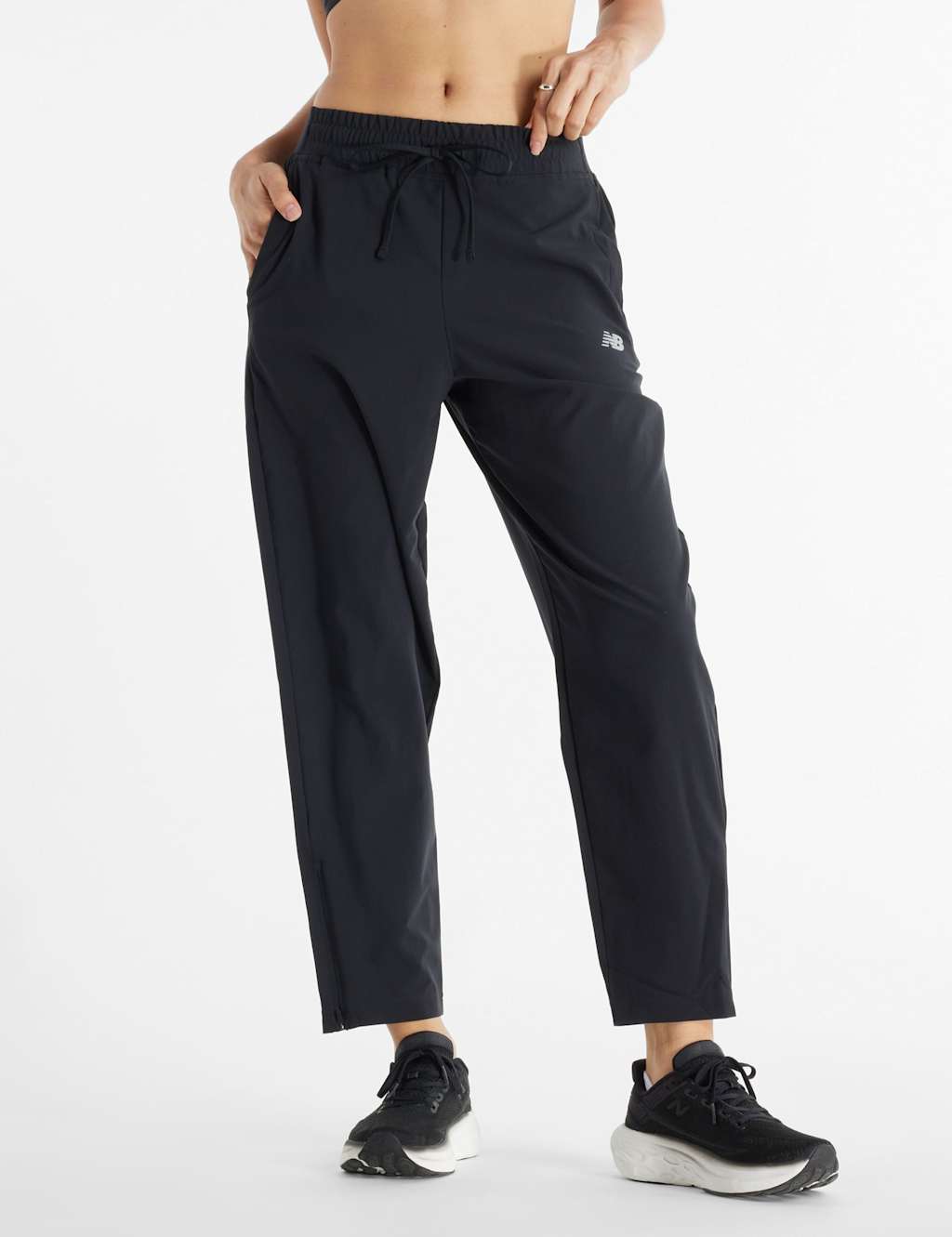 New Balance Women's Woven Lightweight Running Pants - Large - Black