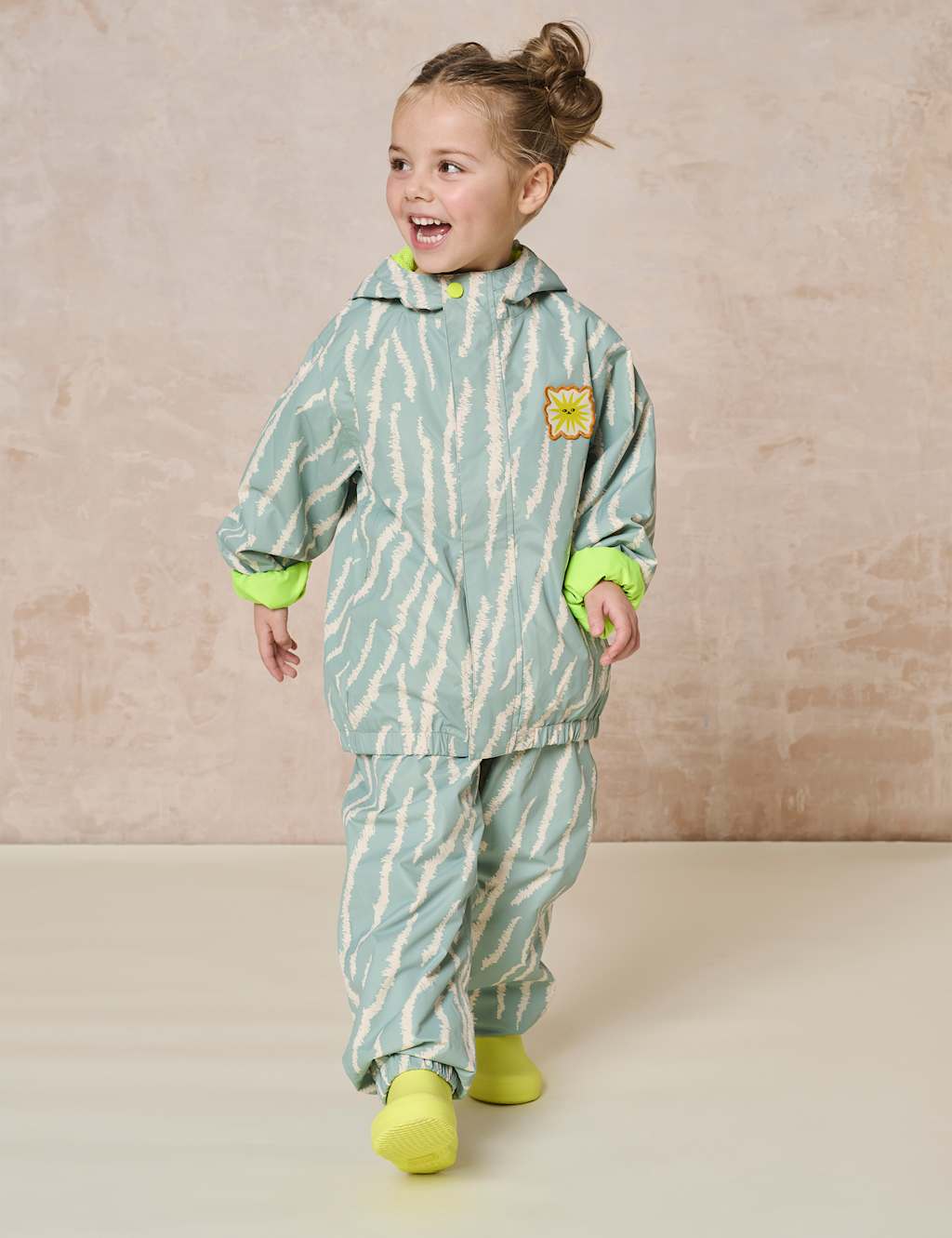 Printed Raincoat (2-8 Yrs)