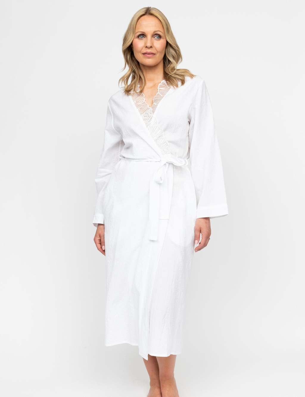 Pure Cotton Seersucker Lace Trim Dressing Gown
