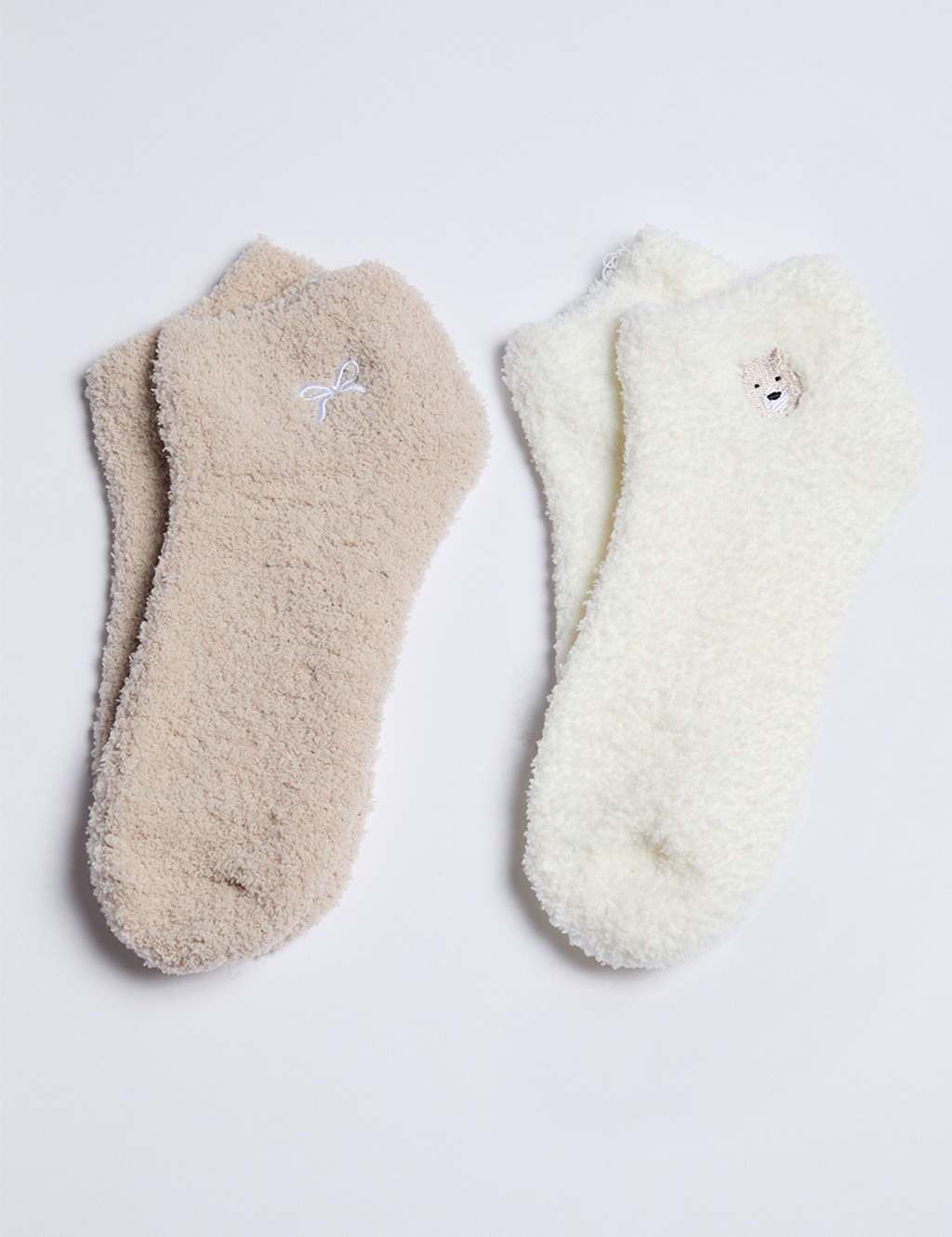Boux Avenue 2 Pack Cosy Bear & Bow Trainer Fluffy Socks Neutral