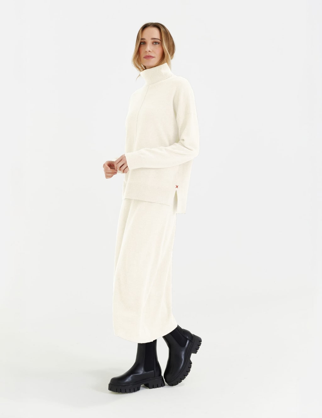 Wool Rich with Cashmere Roll Neck Relaxed Jumper