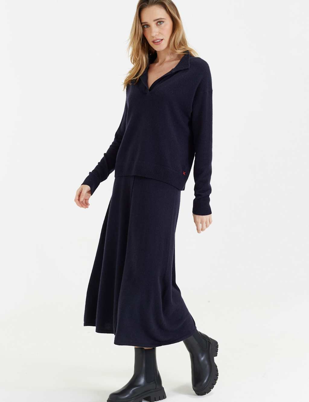 Chinti & Parker Wool Rich Collared Jumper with Cashmere Navy