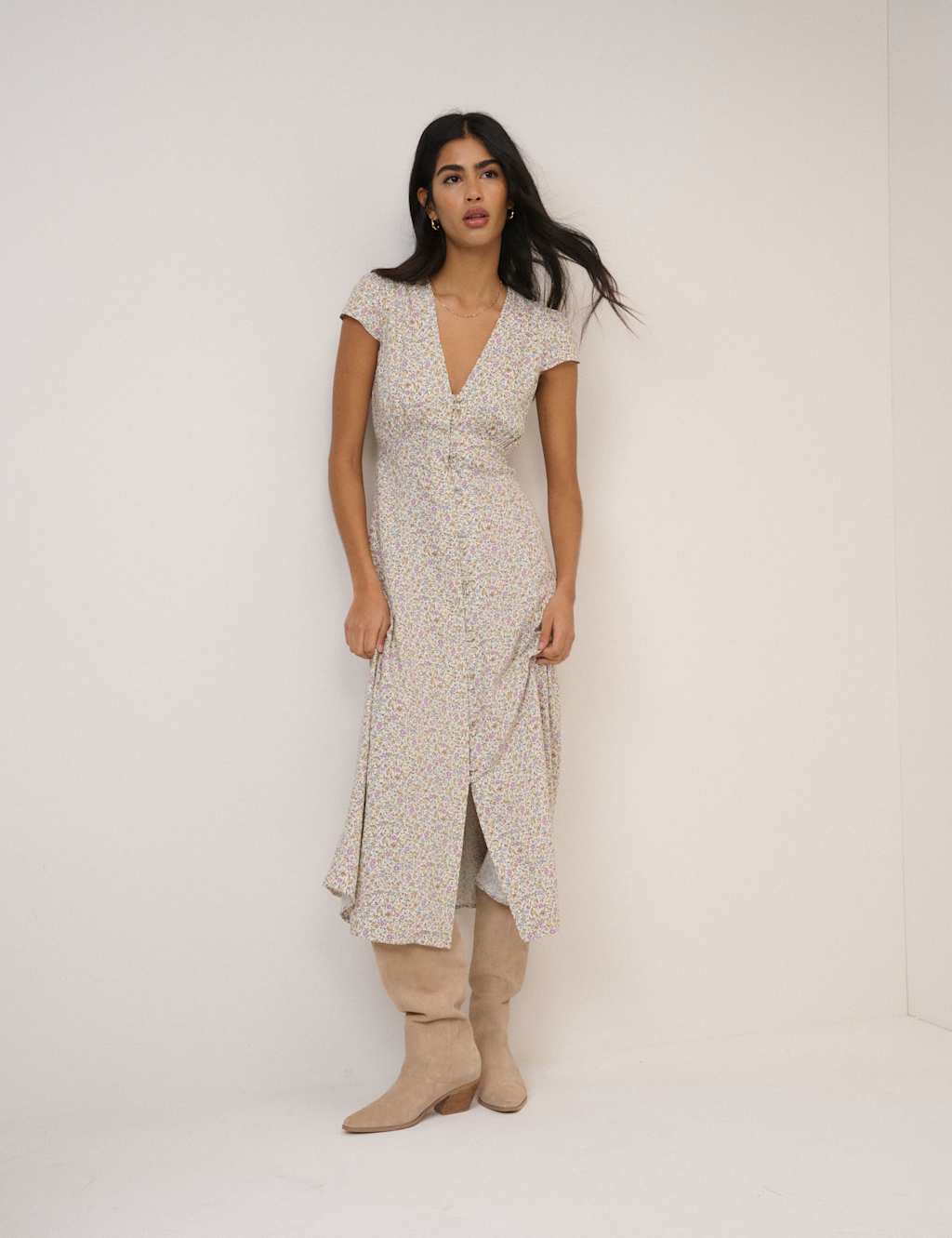 Nobody's Child Women's Floral V-Neck Midi Tea Dress - 18 - White - Available at M&S