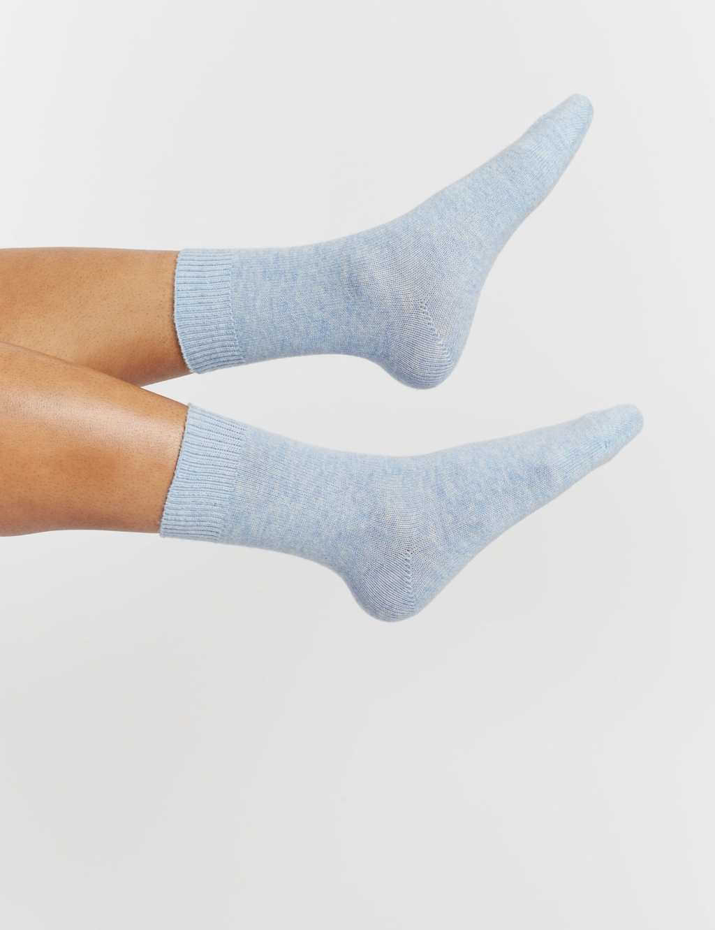 Chinti & Parker Wool Rich Ankle High Socks with Cashmere Blue