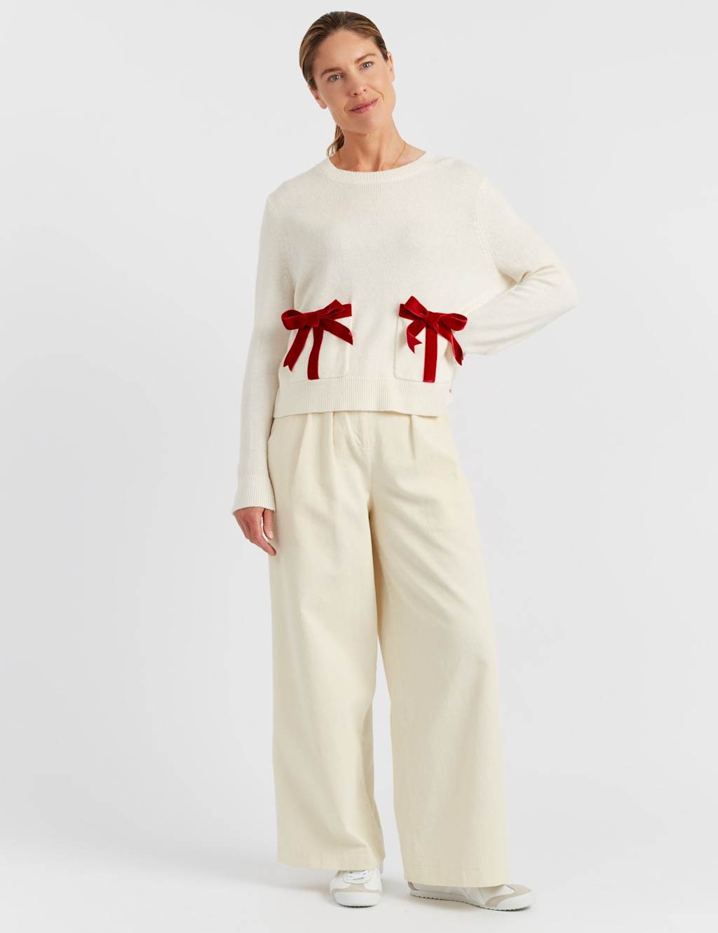 Chinti & Parker Wool Rich Bow Pocket Jumper with Cashmere Cream