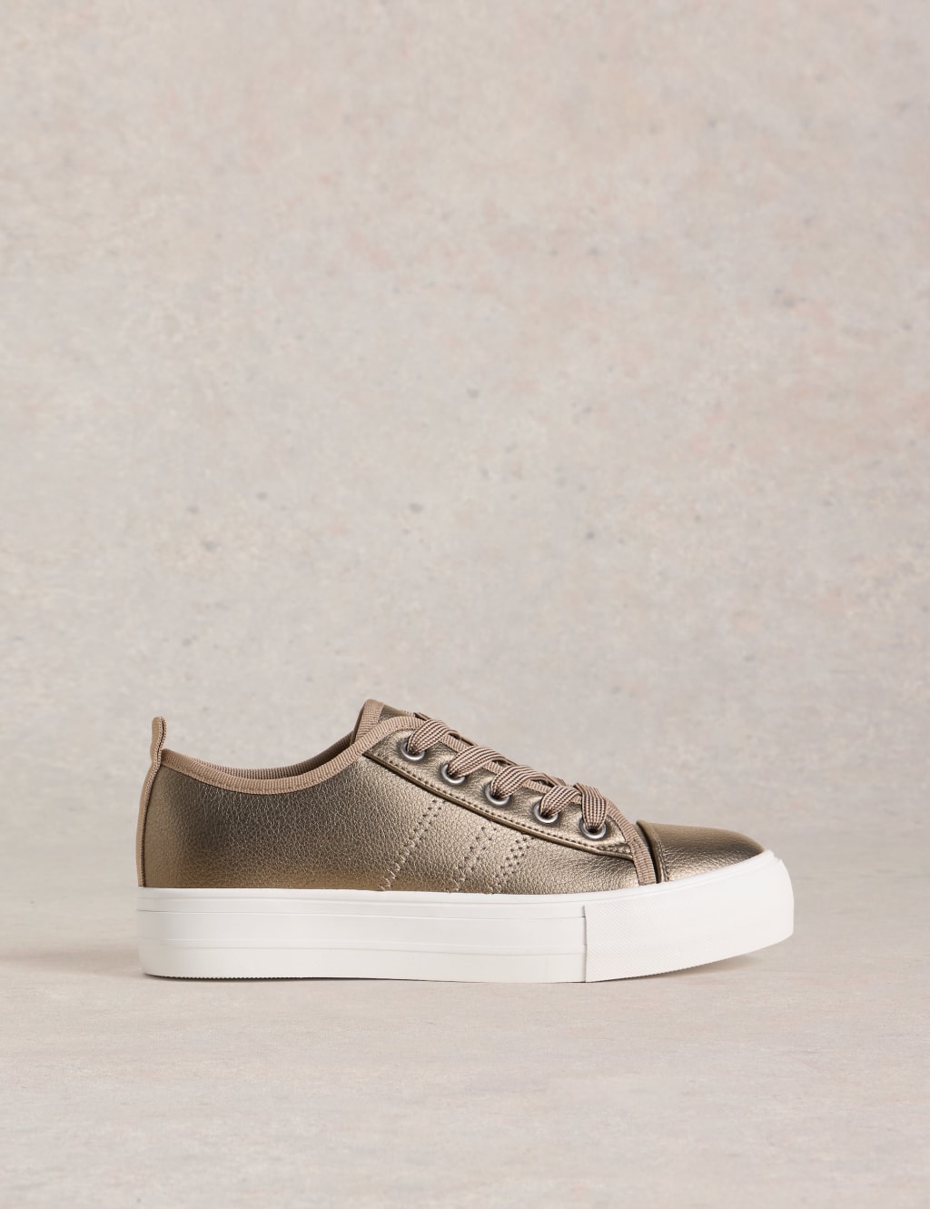 Flatform Trainers